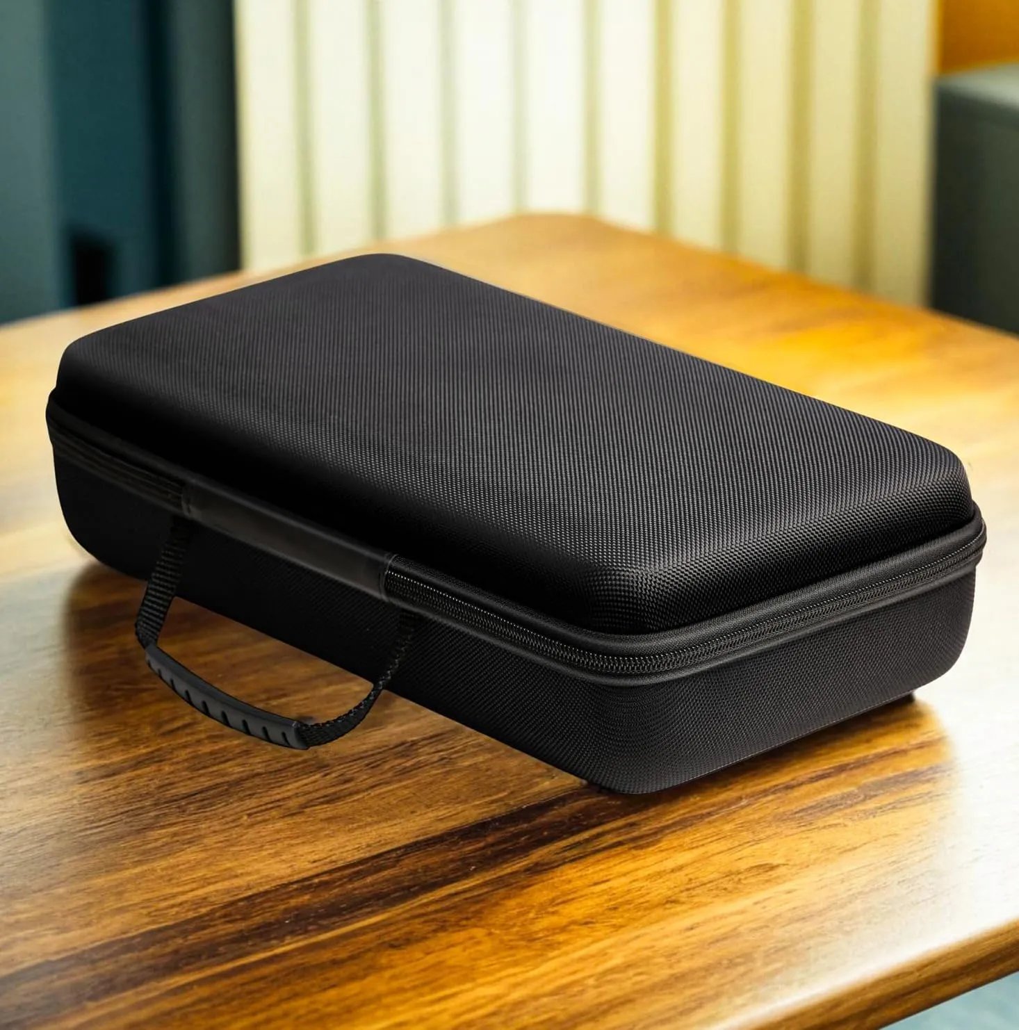 10 slots watch travel case, Hard Portable watch carry storage display organizer box, fit watches up to 55mm face