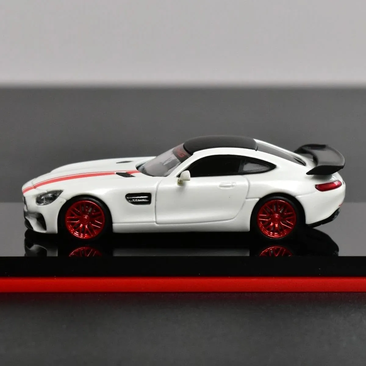 1/64 for AMG GT S Coupe Resin Scale Model Alloy Car Model for Boys Present(Multi-Colored)