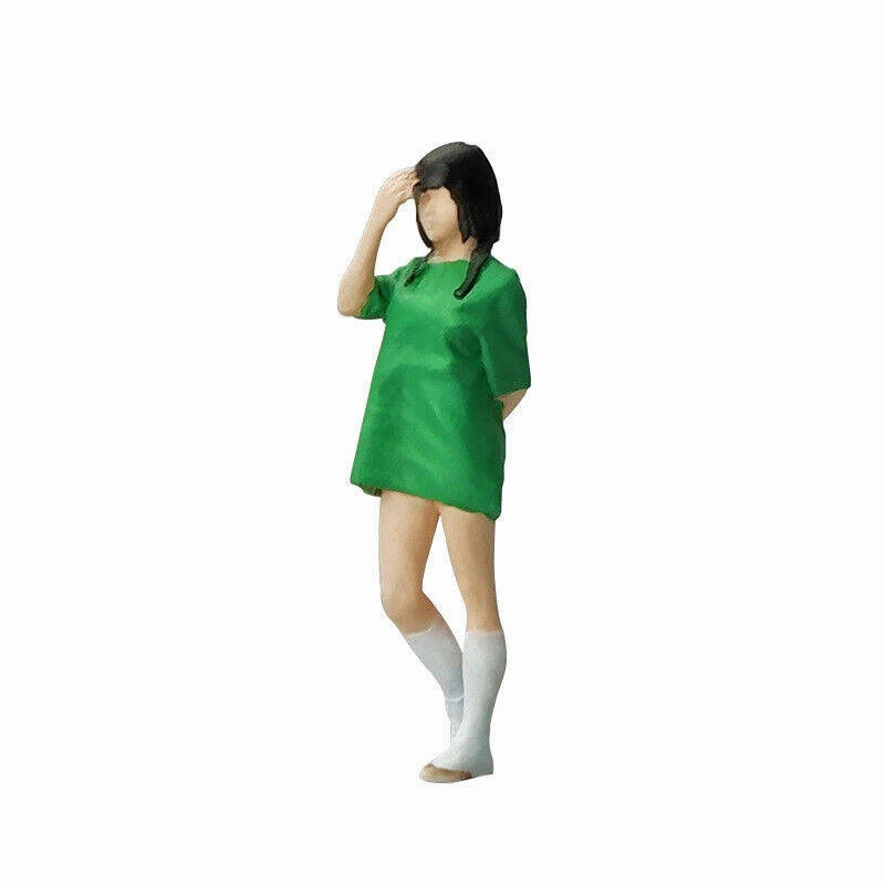 1:64 Painted Figure Mini Model Miniature Resin Diorama Cute Green T-Shirt Girl New Scene