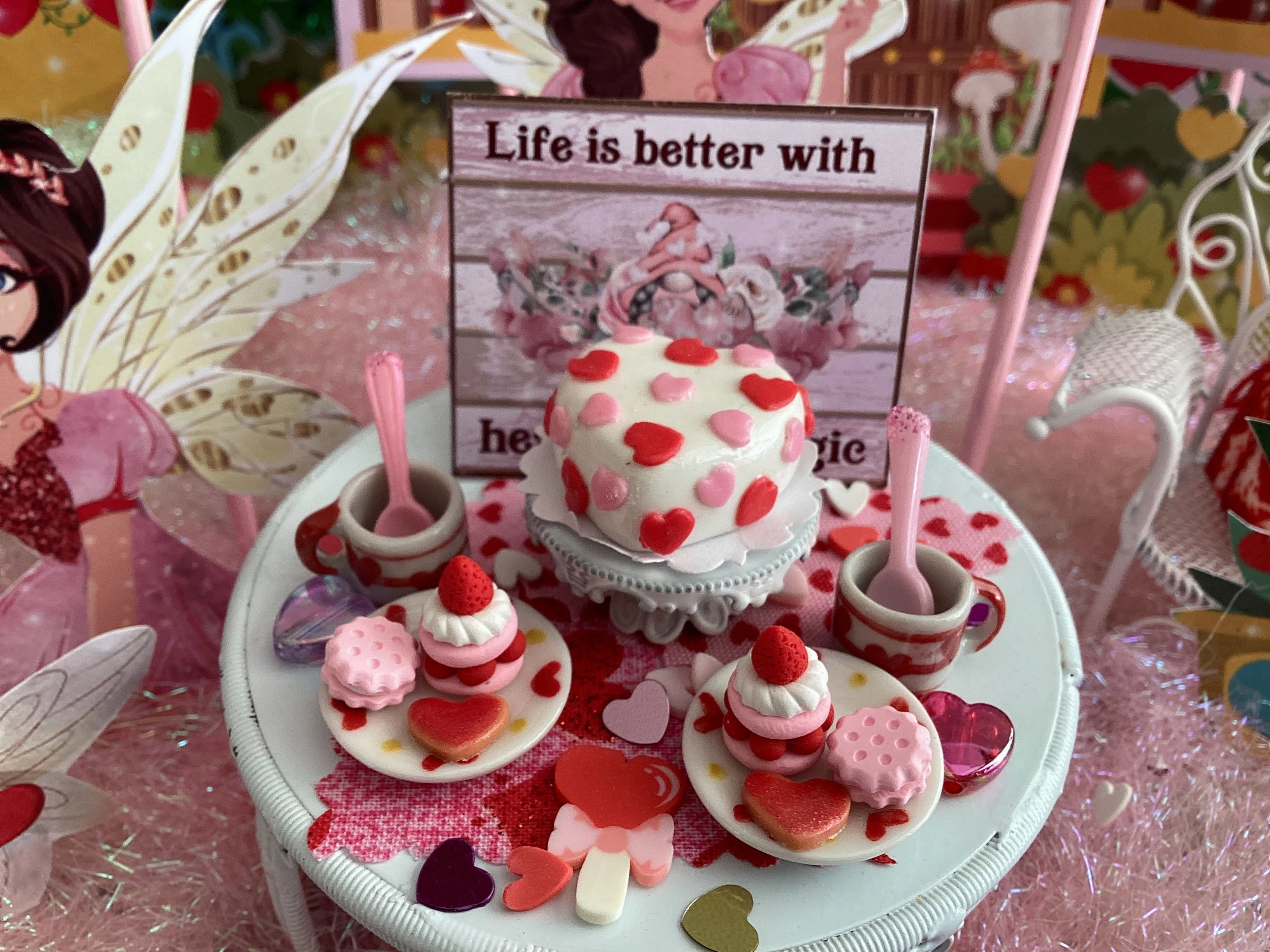 💗Day 8~Love is in the Air (and in the Garden): Valentine Miniatures You Will Love