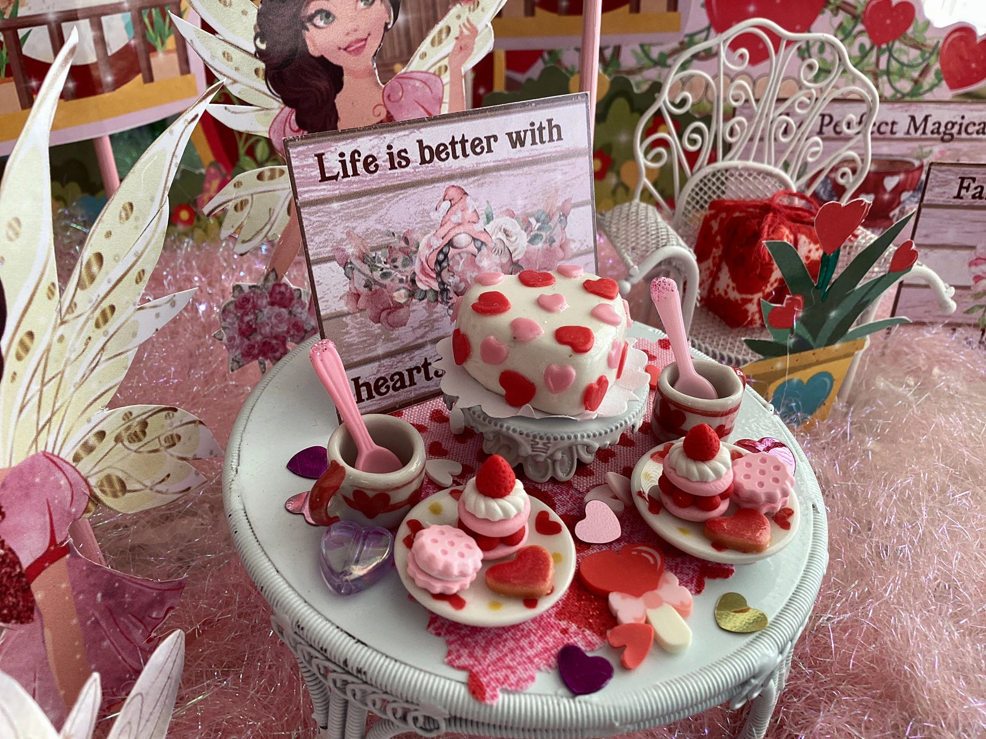 💗Day 8~Love is in the Air (and in the Garden): Valentine Miniatures You Will Love