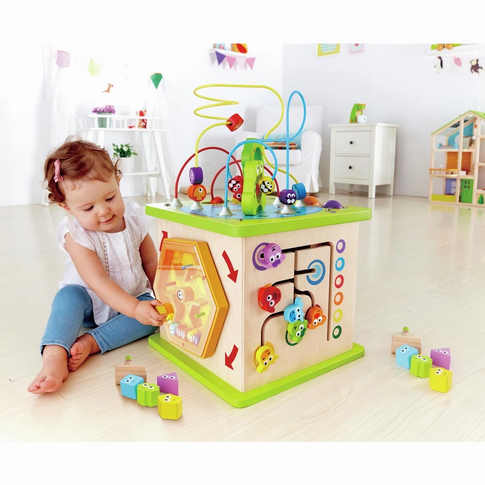 *Hape Country Critters Play Cube