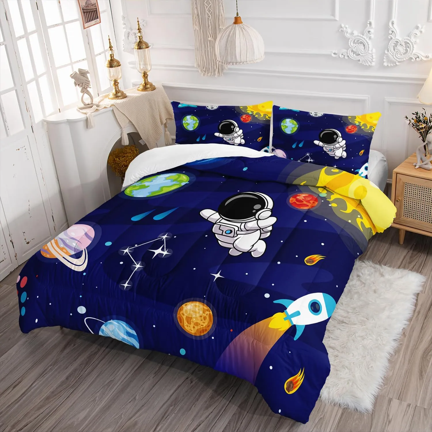 AILONEN Cartoon Astronaut Comforter Set Queen Size, Cute Astronaut with Rockets Bedding Set for Kids Boys,Outer Space Explorer Theme Bed in a Bag Duvet Set,1 Quilt Sheet 2 Pillowcases,3 PCS