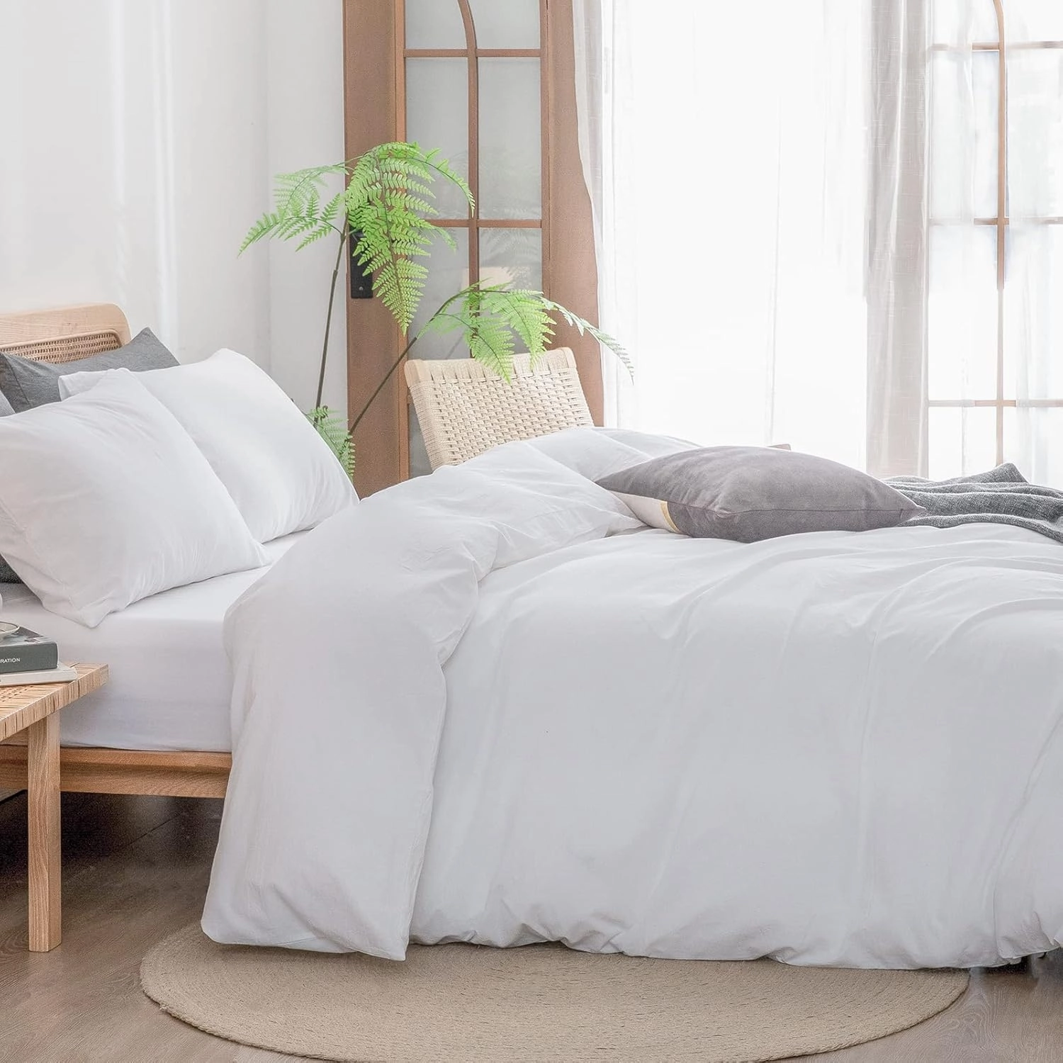 BESTOUCH Duvet Cover Set 100% Washed Cotton Linen Feel Super Soft Comfortable Chic Lightweight 3 PCs Home Bedding Set Solid Bright White Queen