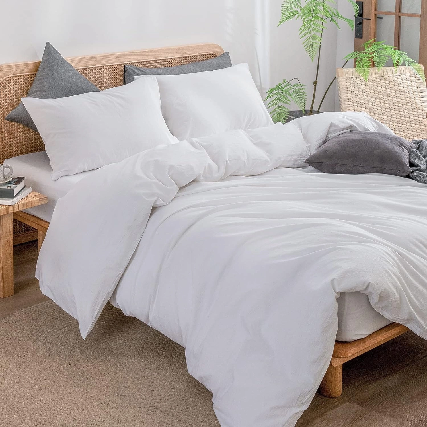 BESTOUCH Duvet Cover Set 100% Washed Cotton Linen Feel Super Soft Comfortable Chic Lightweight 3 PCs Home Bedding Set Solid Bright White Queen