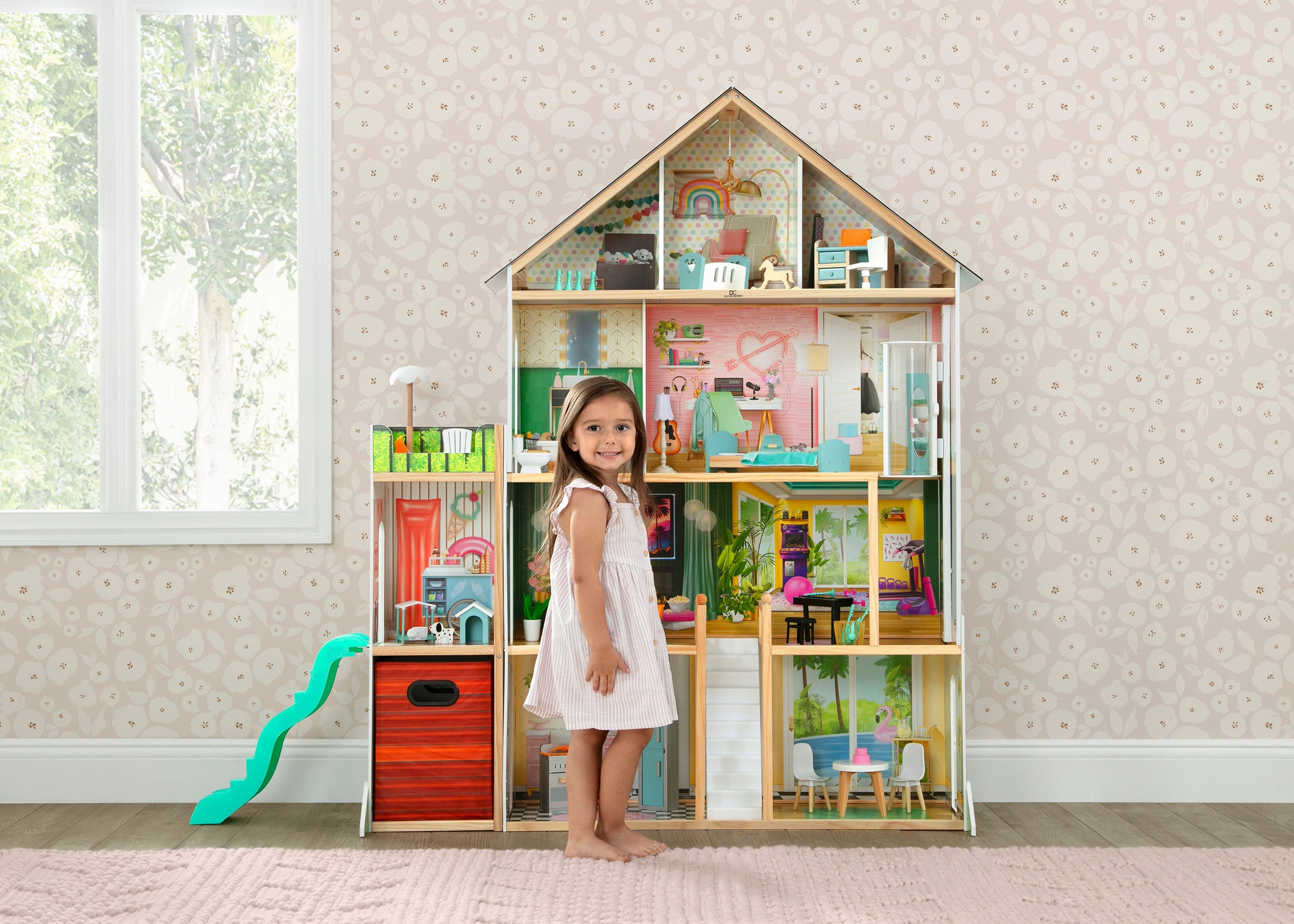 Deluxe Maui Dollhouse