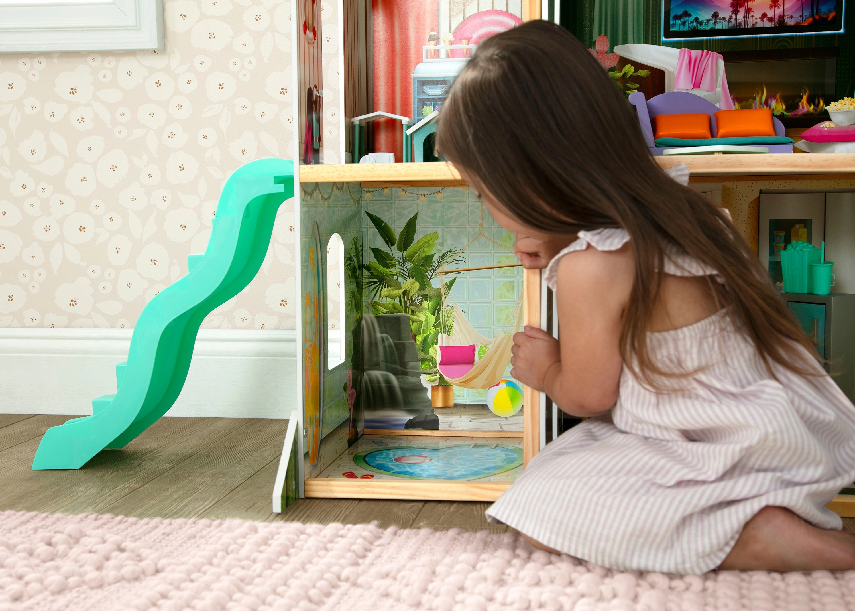 Deluxe Maui Dollhouse