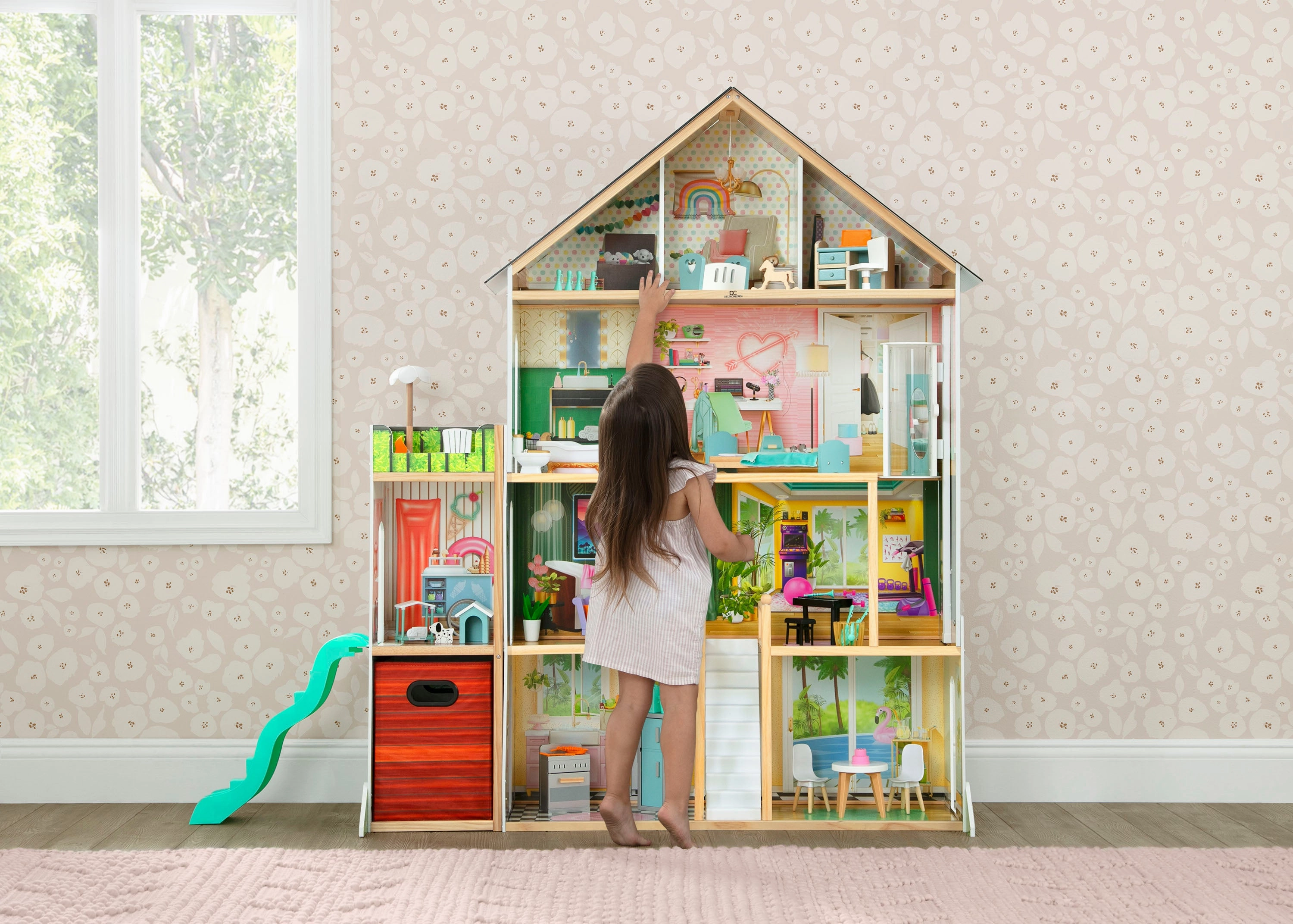 Deluxe Maui Dollhouse