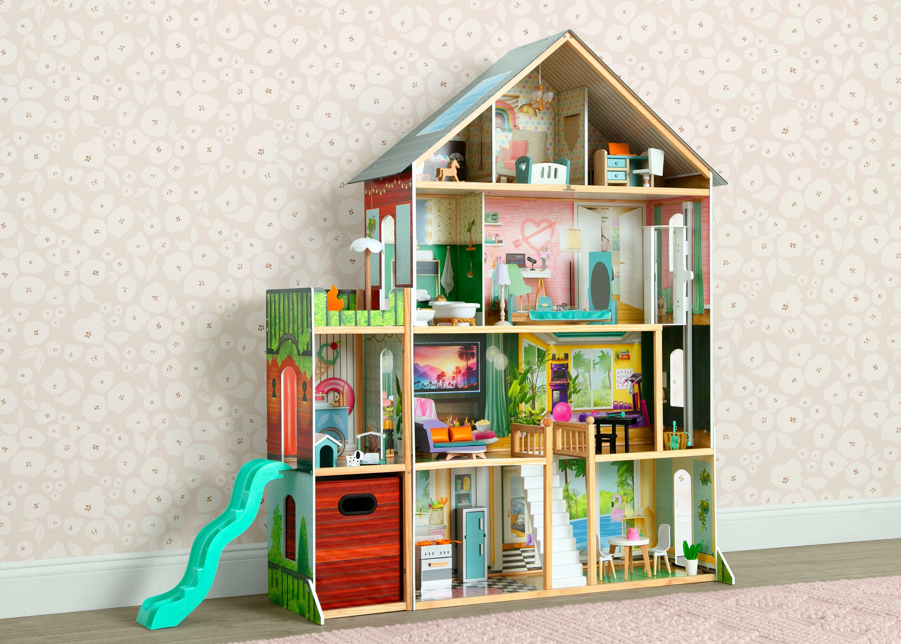 Deluxe Maui Dollhouse