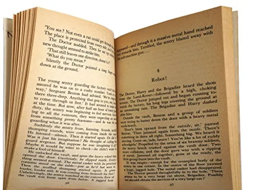 Doctor Who And The Giant Robot Target Paperback Novel Third Impression 1980 By Terrance Dicks