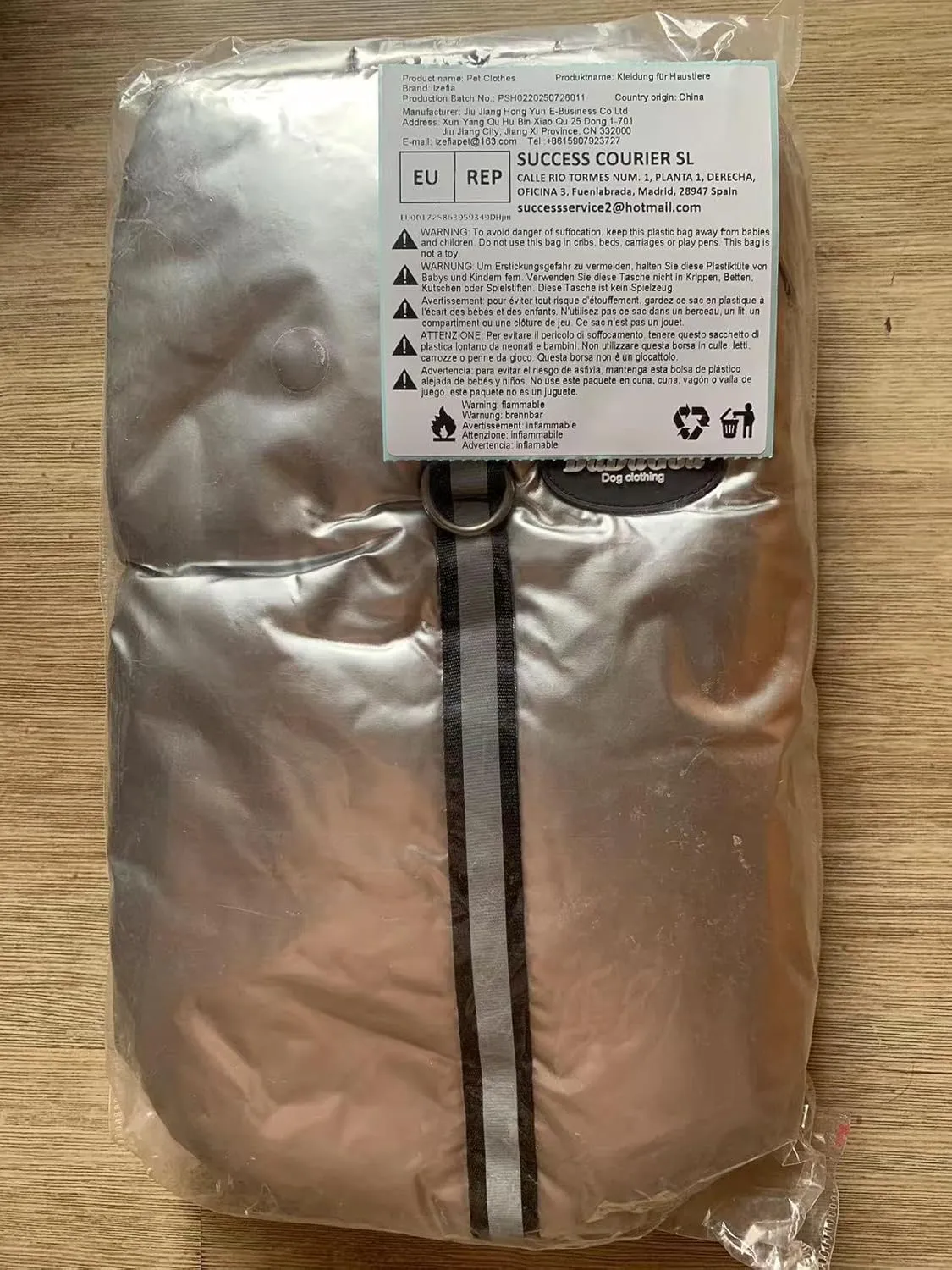 Dog Coat Windproof Jacket Cold Weather Coat 4 Legs Warm Dog Jumpsuit Winter Thick Clothes Snow Proof Coat Cotton Dog Coat for Small Dog Medium Dog Cat Silver M