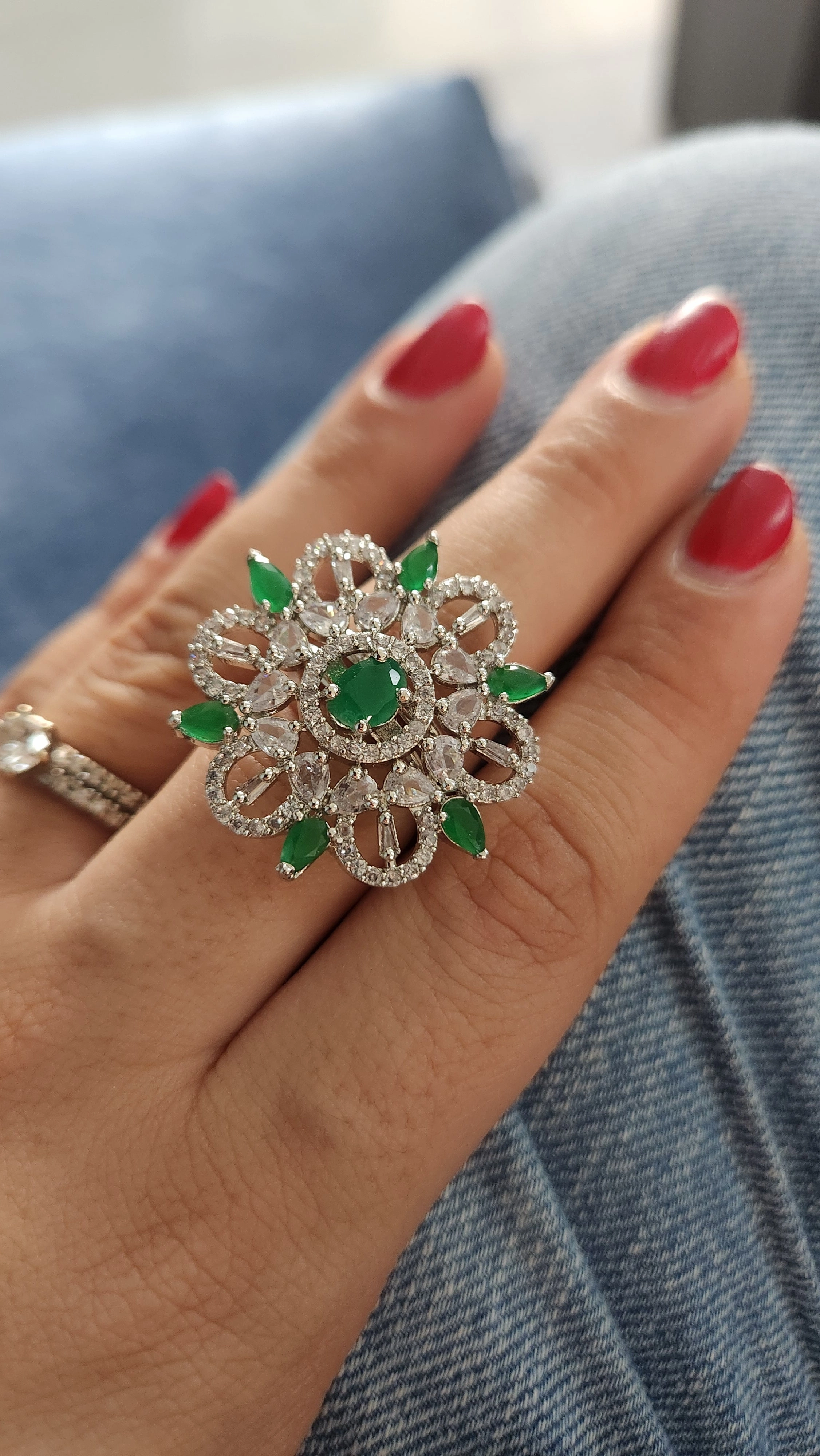Emerald diamond ring