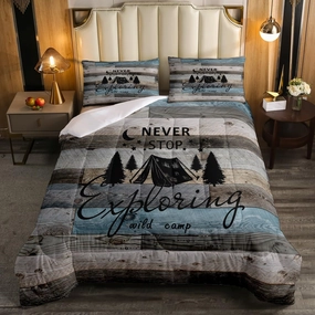 Erosebridal Rustic Farmhouse Bedding Camper Decor Comforter Set for Boys Kids Teens, Rv Happy Camping Bedding Comforter Sets Old Barn Door Vintage Wooden Quilt 3 Pcs with 2 Pillow Cases, Queen