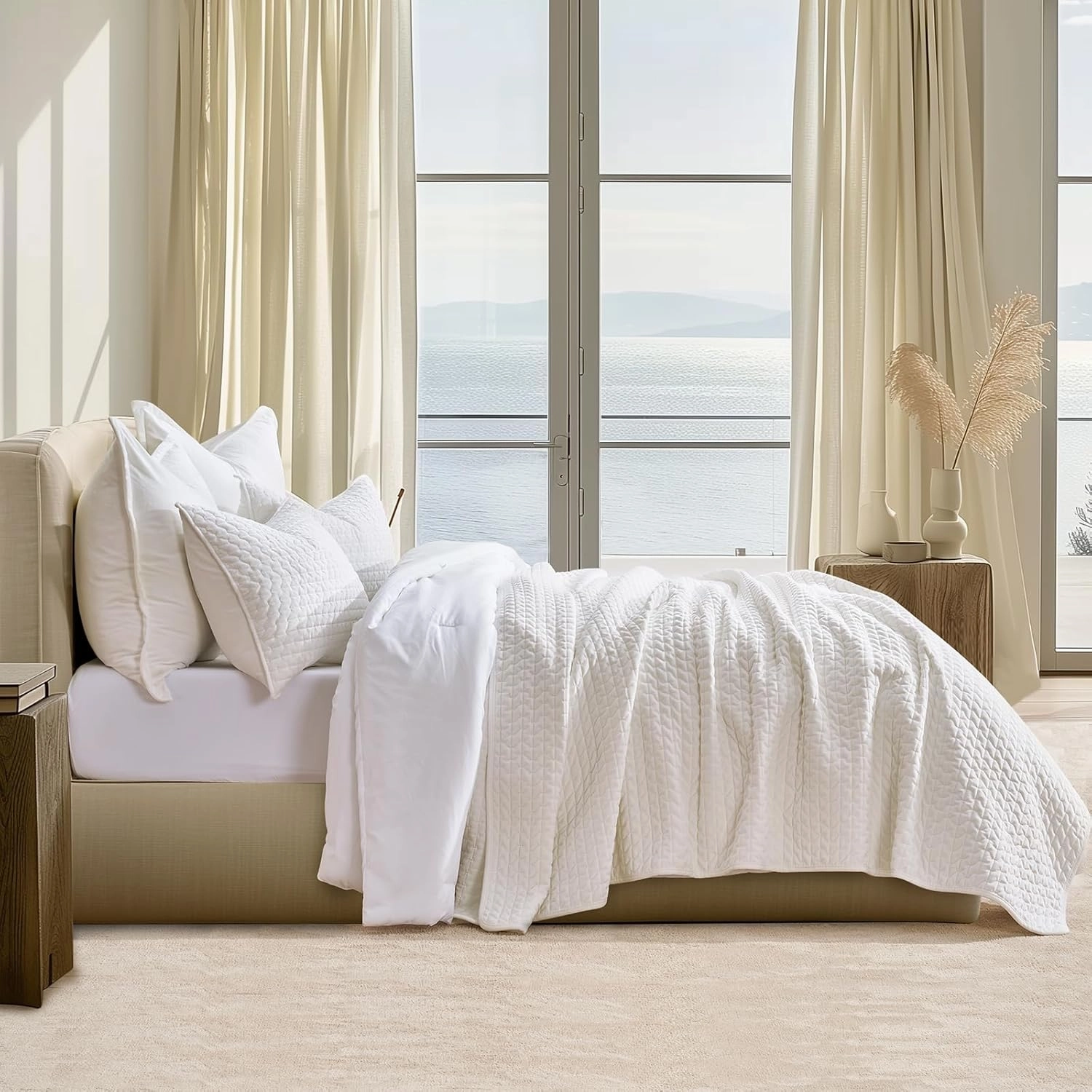EVERGRACE Luxury Velvet Quilt Set King Size 3 Piece, Soft Cross-Stitch Velvet Comforter Set with Pillow Shams, Lightweight Coverlet Bedspread for All Seasons, Bright White