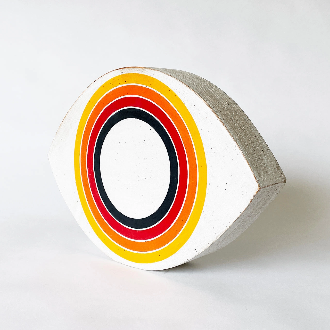 Eye: Rings Rainbow