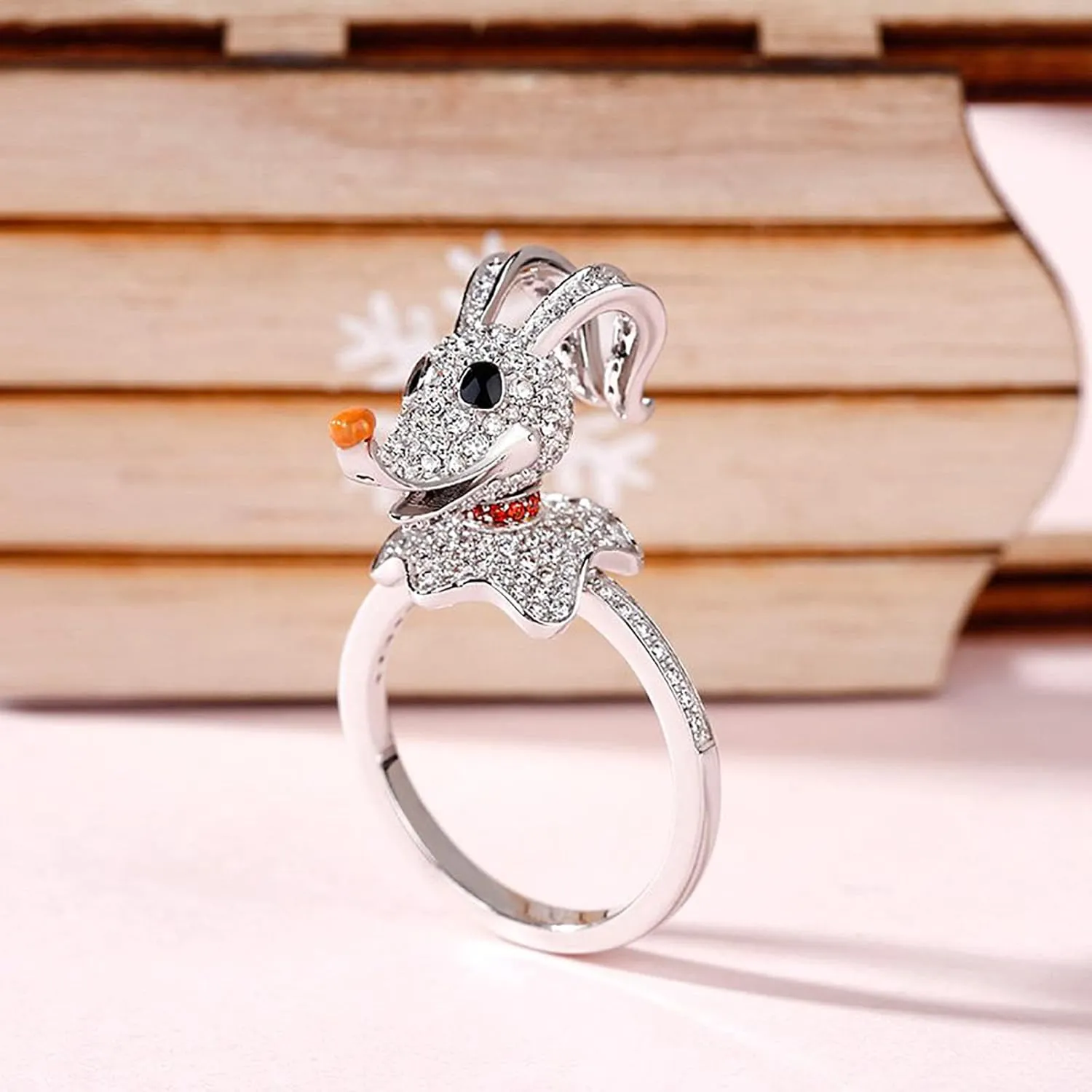 Jeulia Round Cut Silver Ring: Sterling Silver Hug Me Fashion Anniversary Promise Engagement Wedding Christmas Ring for Her with Gift Jewelry Box
