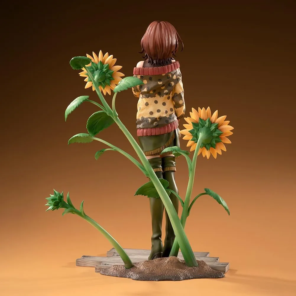 Komatsu Nana Figure Statue with Acrylic Display Case, 22cm Standing Girls Figure Sunflower Scene Original Painting Figures Model Handmade Collectible Desktop Decoration