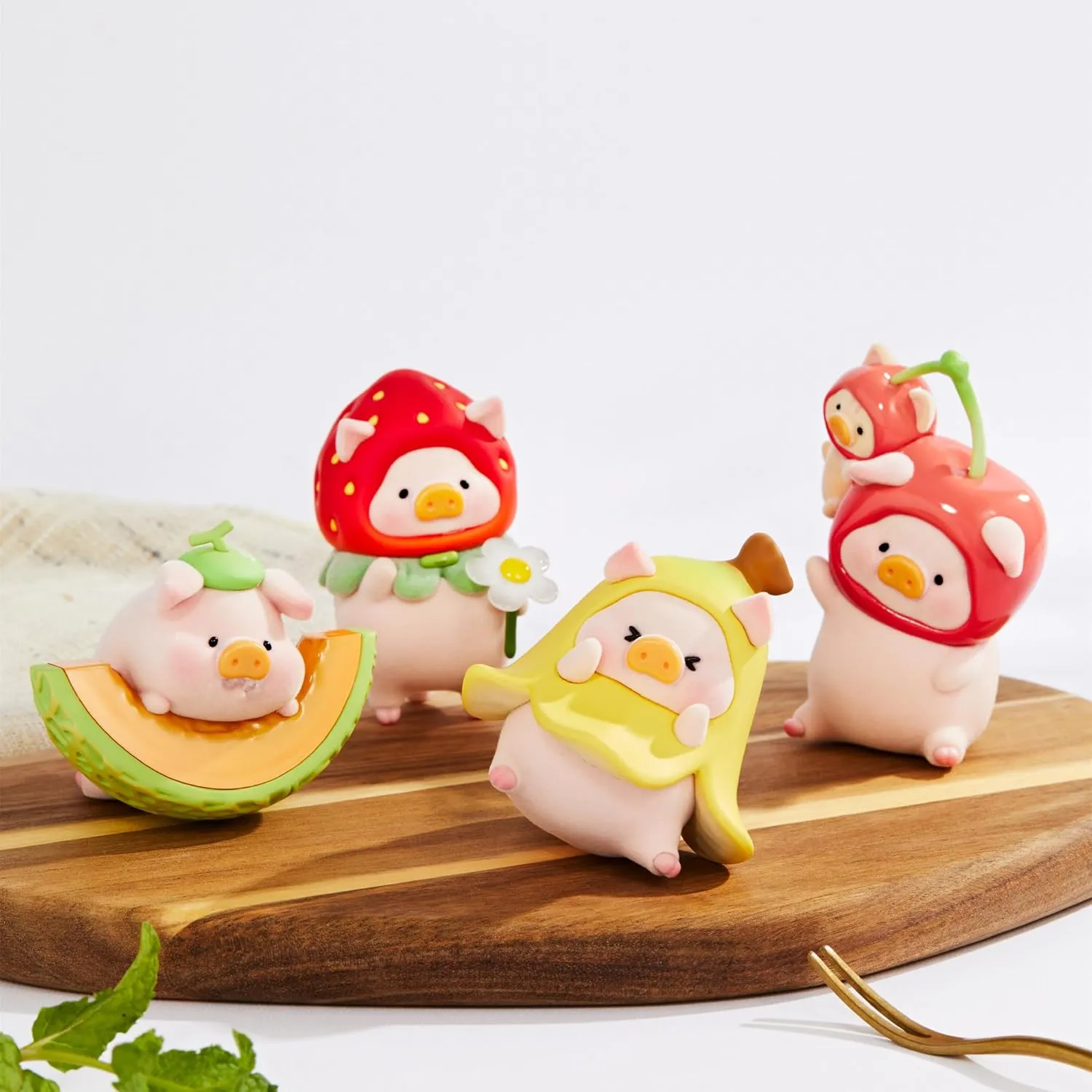 Lulu The Piggy Fruit Series Blind Box Limited Figures Cantaloupes Pig Figurine Popular Collectible Art Toy Hot Toys Cute Creative Gift