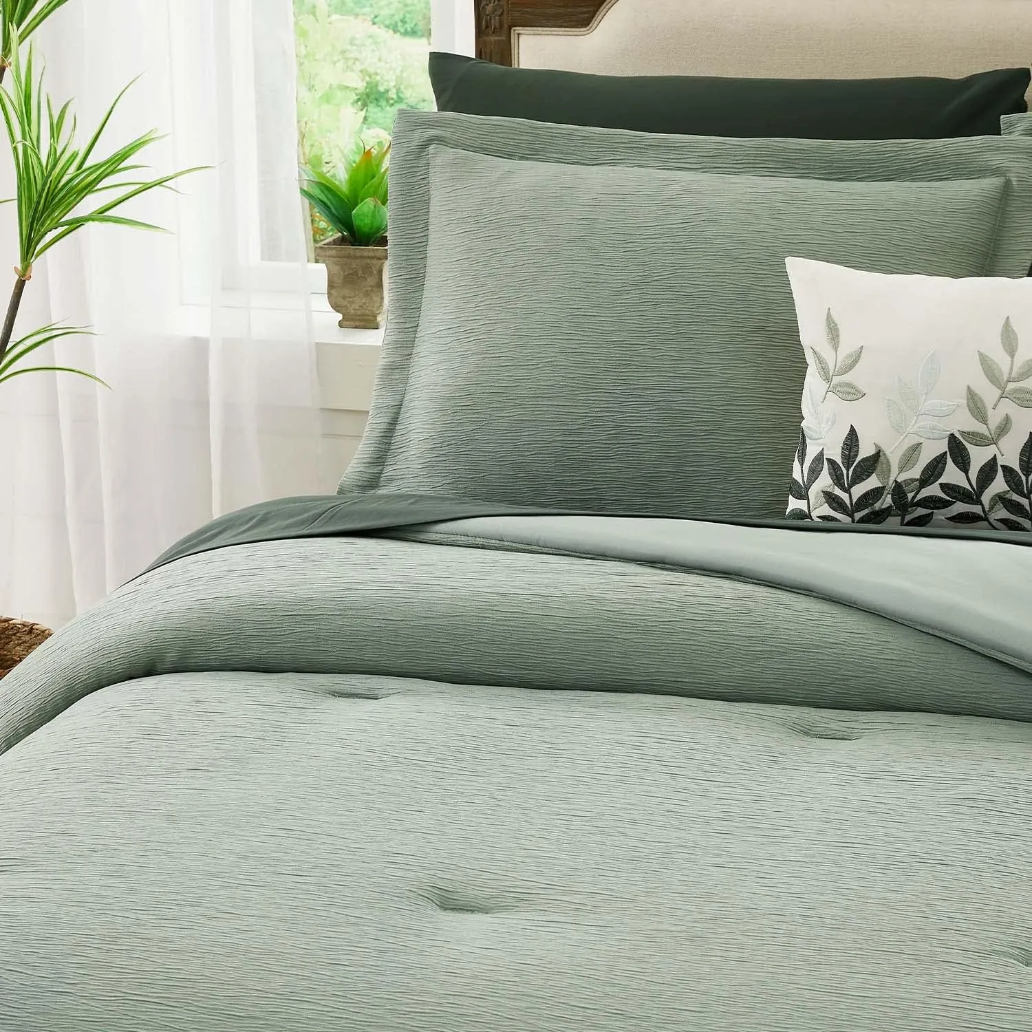 Maireve Sage Green Comforter, California King Comforter Set Textured Design, All Season 7 Pieces Oversized King Comforter with Sheets, Pillowcases & Shams 108"x92"