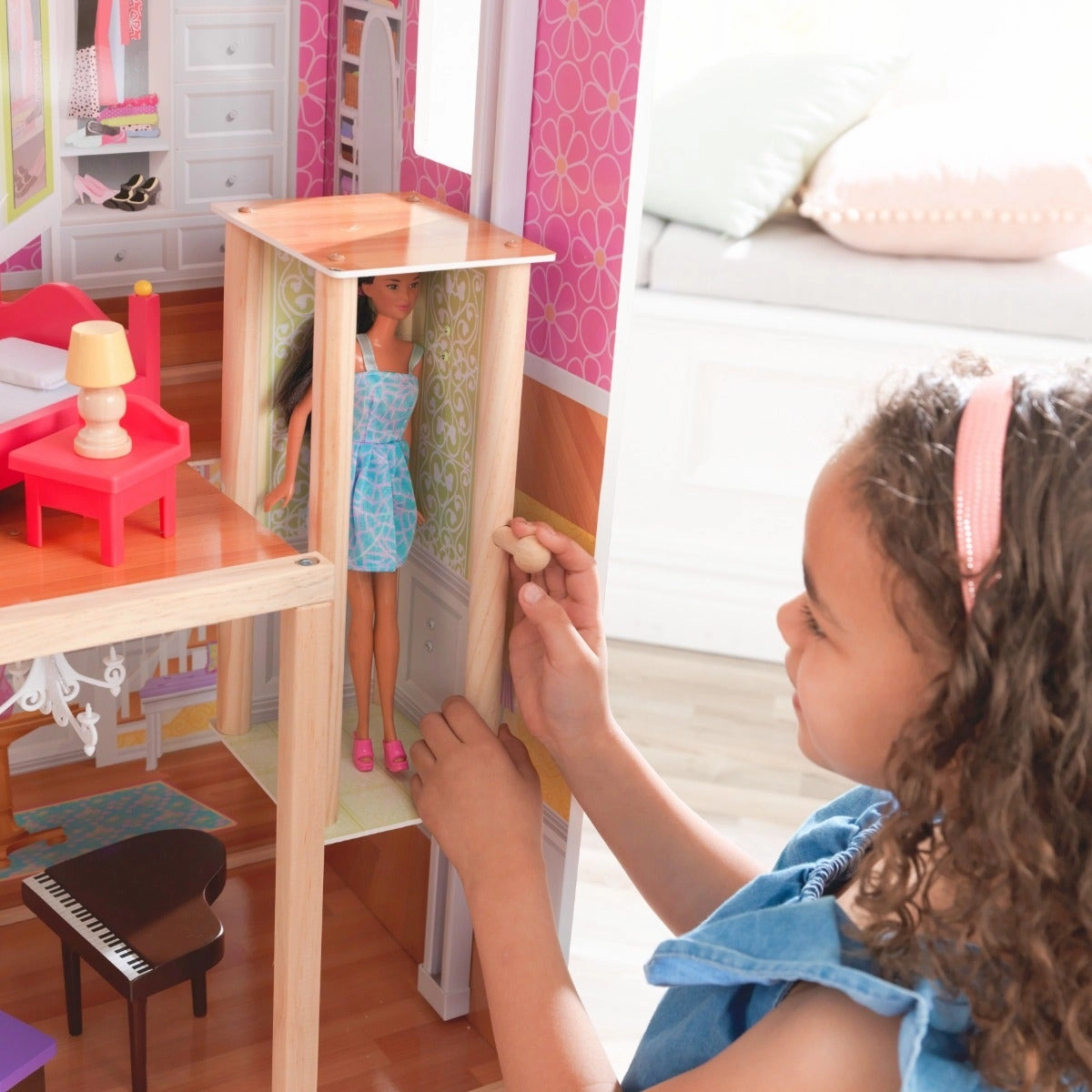 Majestic Mansion Dollhouse