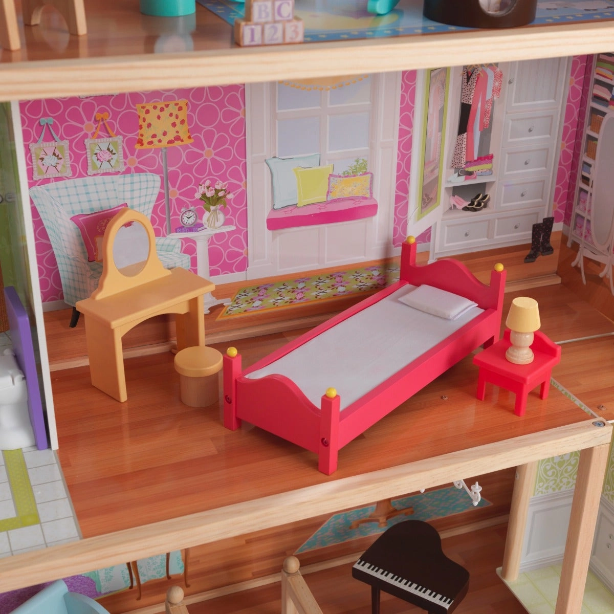 Majestic Mansion Dollhouse