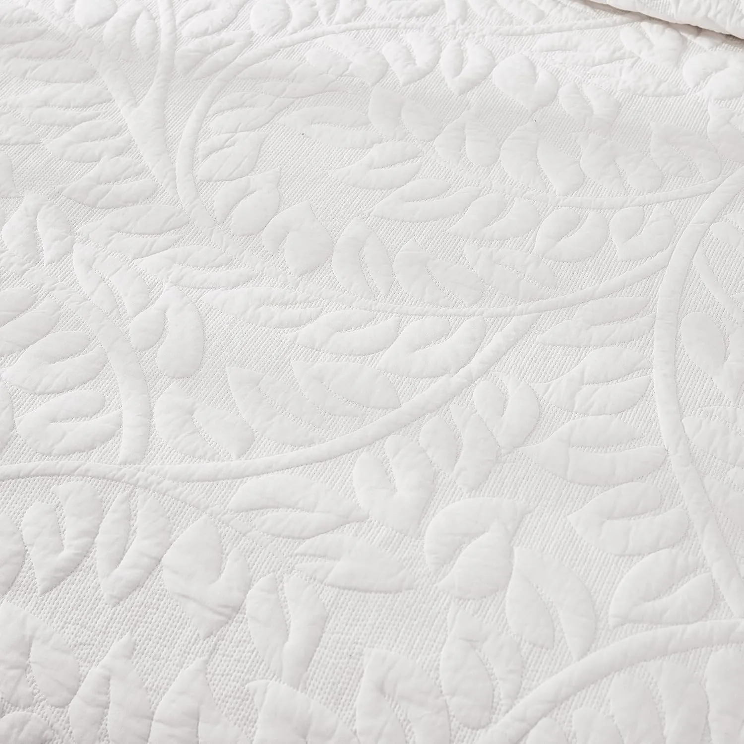 MarCielo 3-Piece 100% Cotton Oversized Bedspread Lightweight Quilt Coverlet Embroidery Farmhouse Bedding Set T0 (Bright White, Queen (100"x106"))