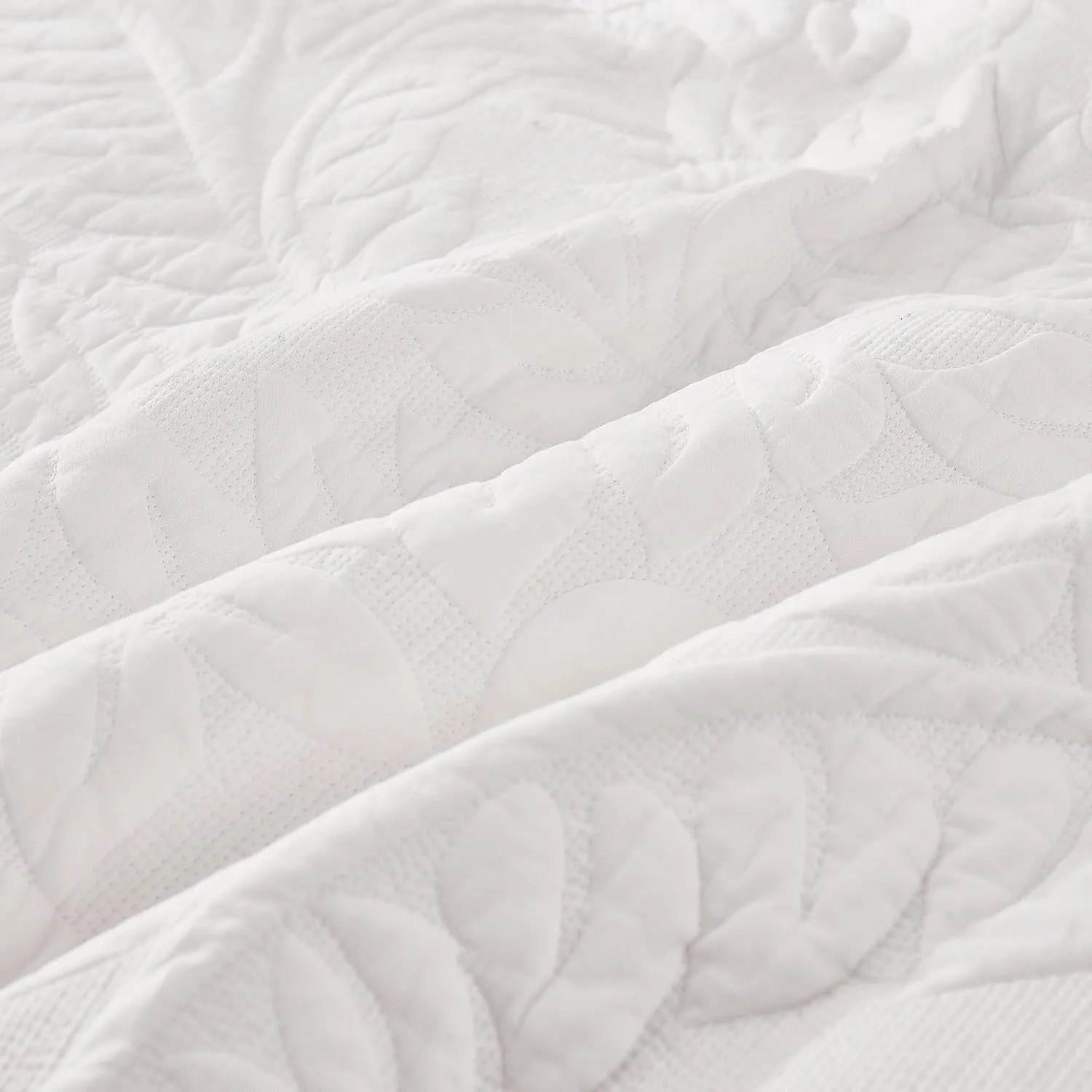 MarCielo 3-Piece 100% Cotton Oversized Bedspread Lightweight Quilt Coverlet Embroidery Farmhouse Bedding Set T0 (Bright White, Queen (100"x106"))