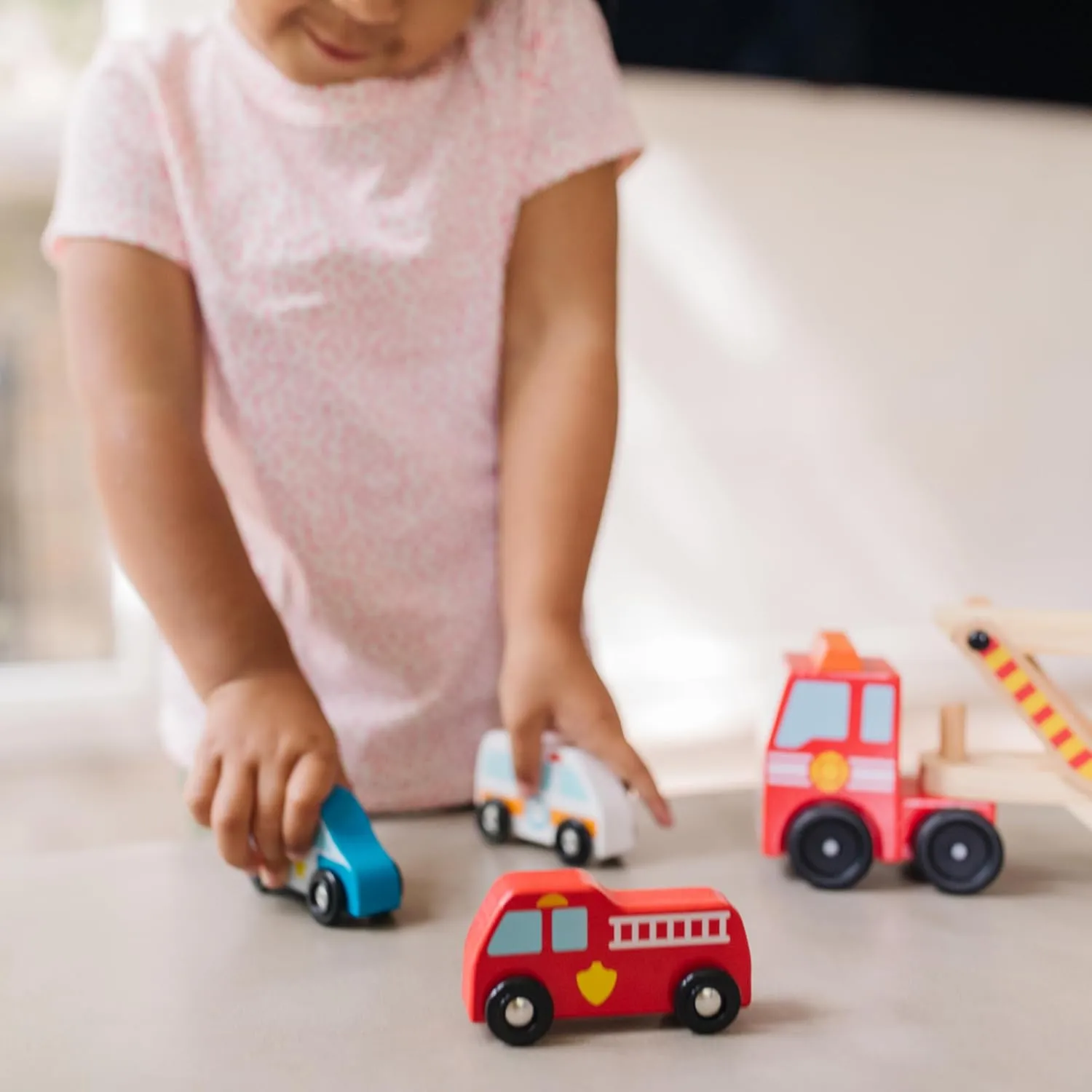 Melissa & Doug Wooden Emergency Vehicle Carrier Truck With 1 Truck and 4 Rescue Vehicles