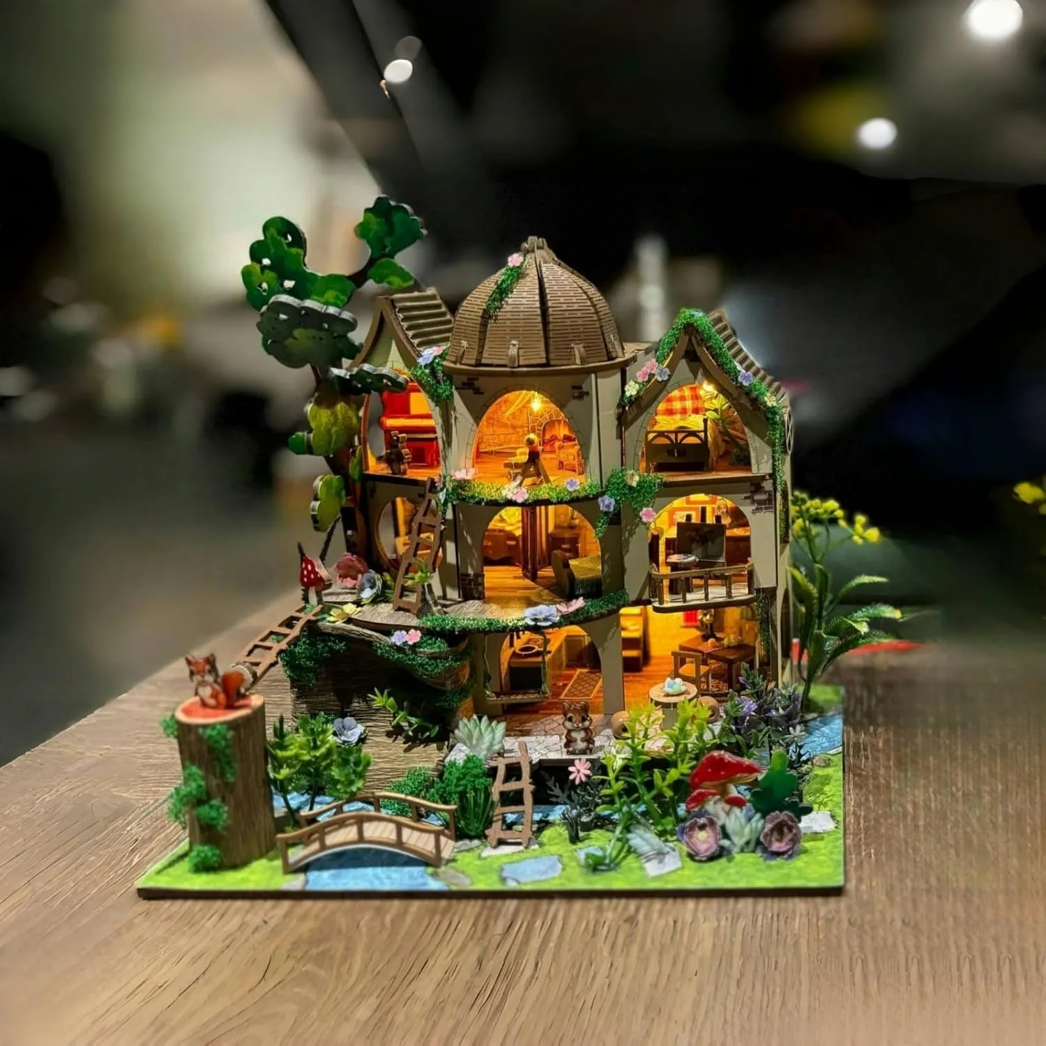Mini Jungle Cottage DIY Dollhouse Kit – Woodland Style with Bedroom, Kitchen, Bathroom & Piano Room (Classic Edition)