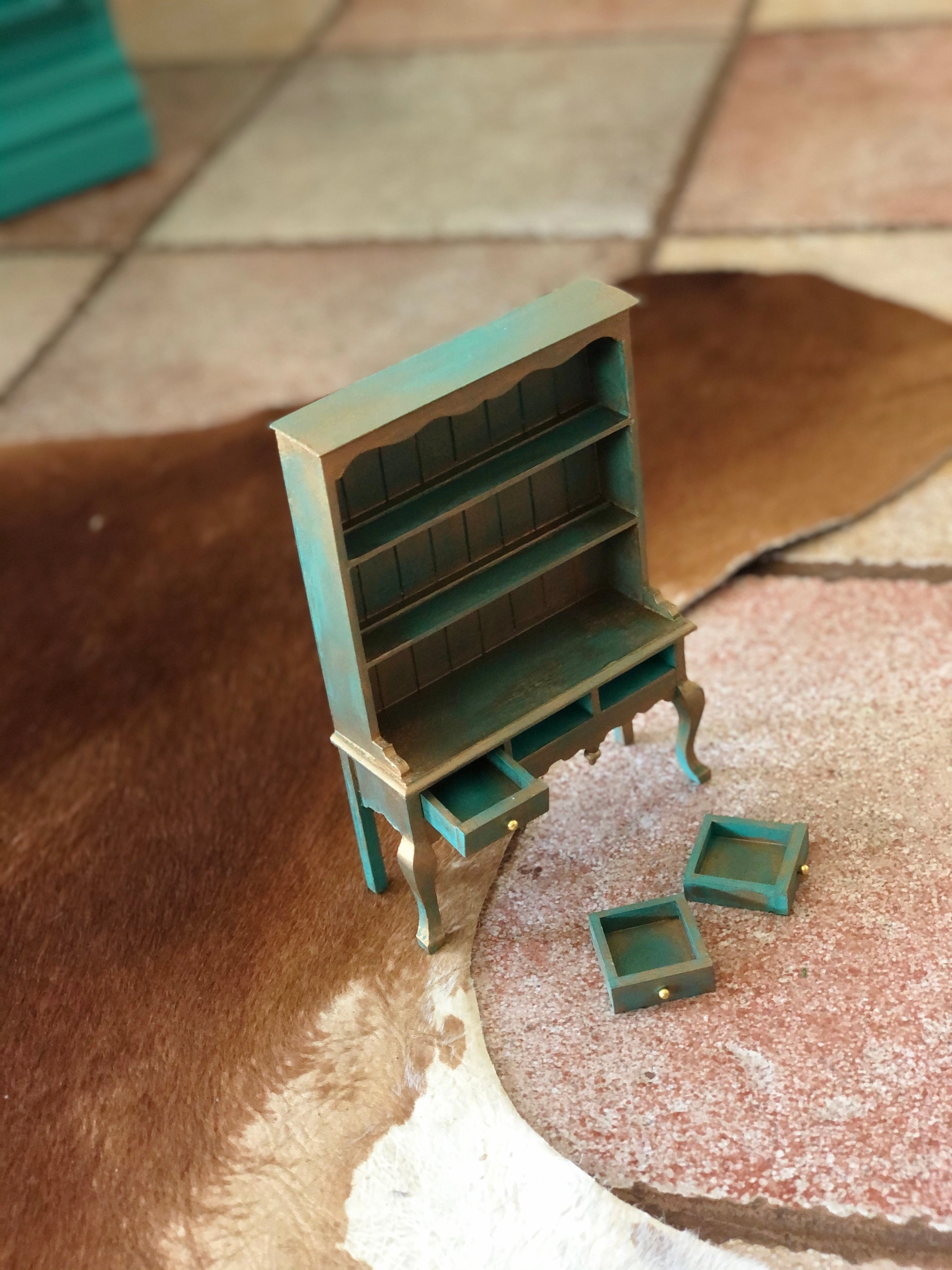 Miniature doll house furniture (cabinet)