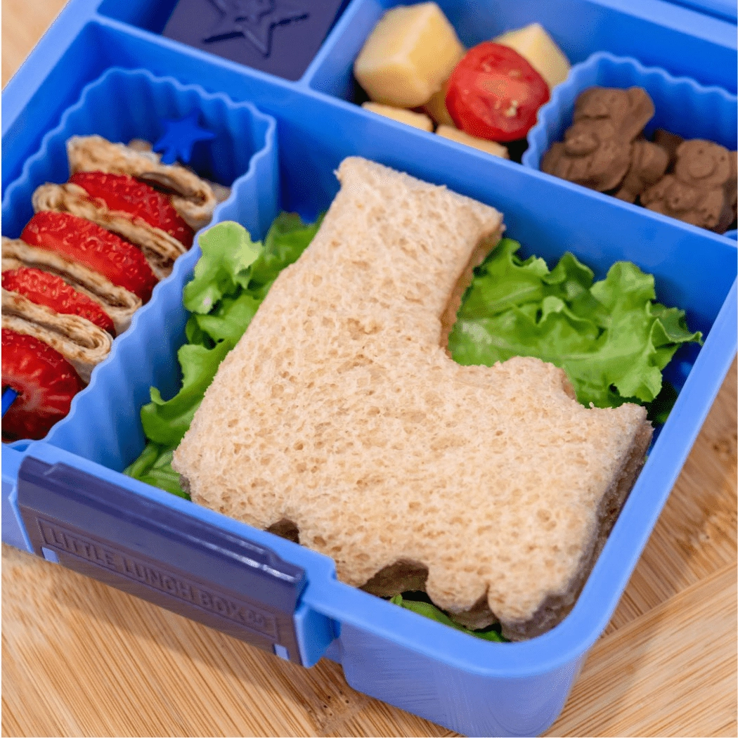MONTII.CO Lunch Punch Sandwich Cutters | Transit