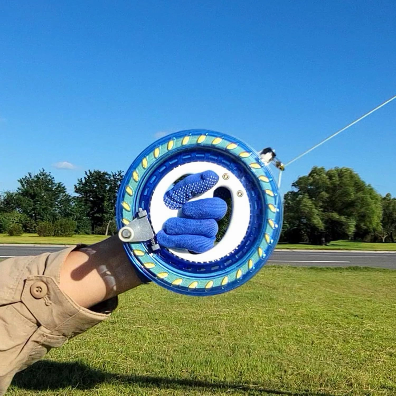 Octopus Kites for Kids & Adults Easy to Fly, 24”x 158” Large Soft Kite Kit for Boys and Girls, Single Line 3D Beach Kite Set for Teens,Perfect for Outdoor Activities