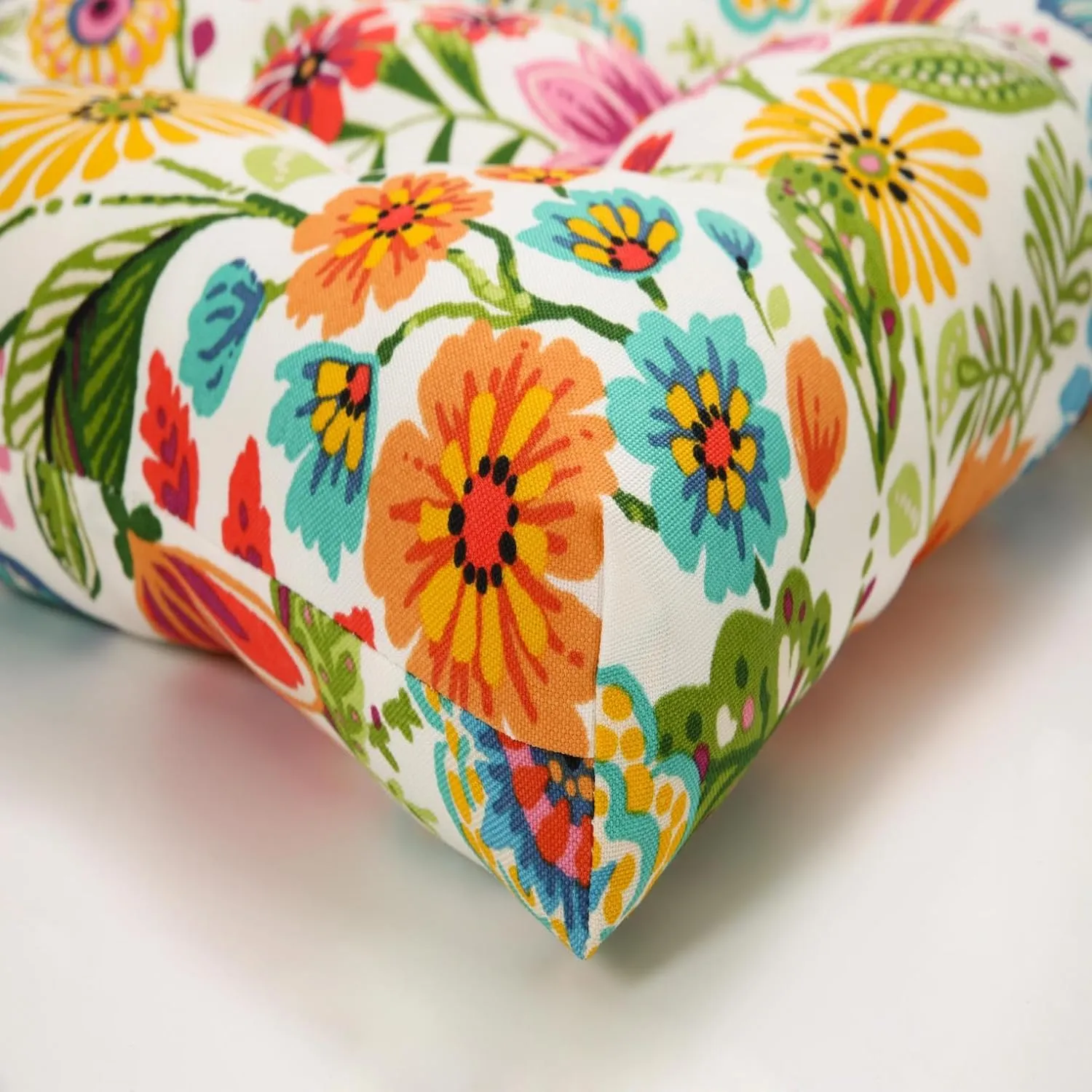 Pillow Perfect Bright Floral Indoor/Outdoor Chairpad with Ties Reversible, Tufted, Weather, and Fade Resistant, 15.5" x 16", Blue/Purple Gregoire 2 Count
