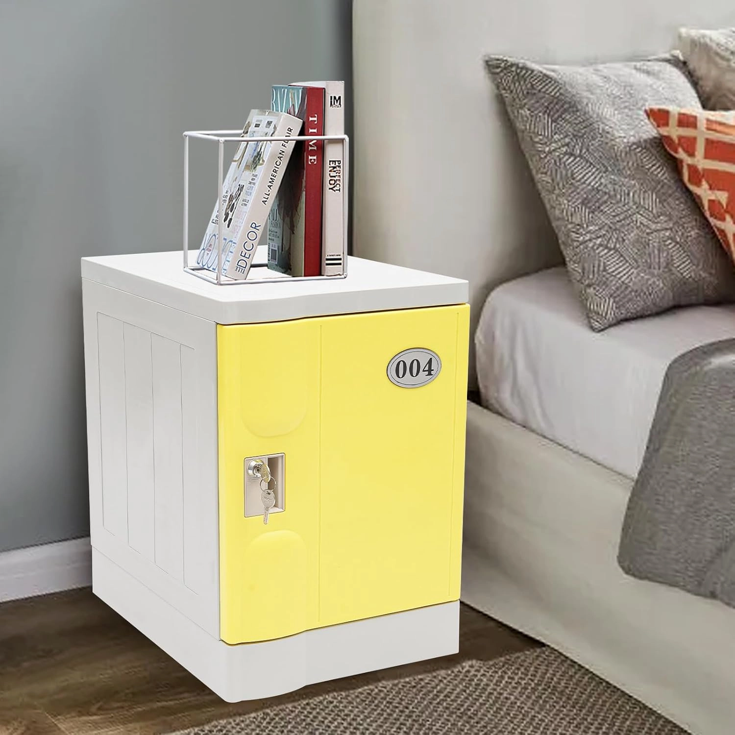 Plastic Locker, Lockable Storage Cabinet 19" with Keys | Great for Kids, Home, School, Office or Outdoor | Toy Box, Footlocker, Bedside Dresser/Nightstand, Sports or Gym (Yellow)