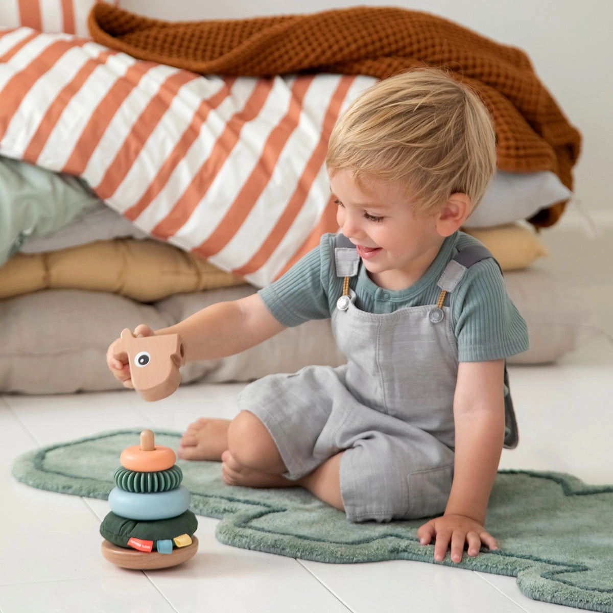 Stacking tower - Raffi - Colour mix