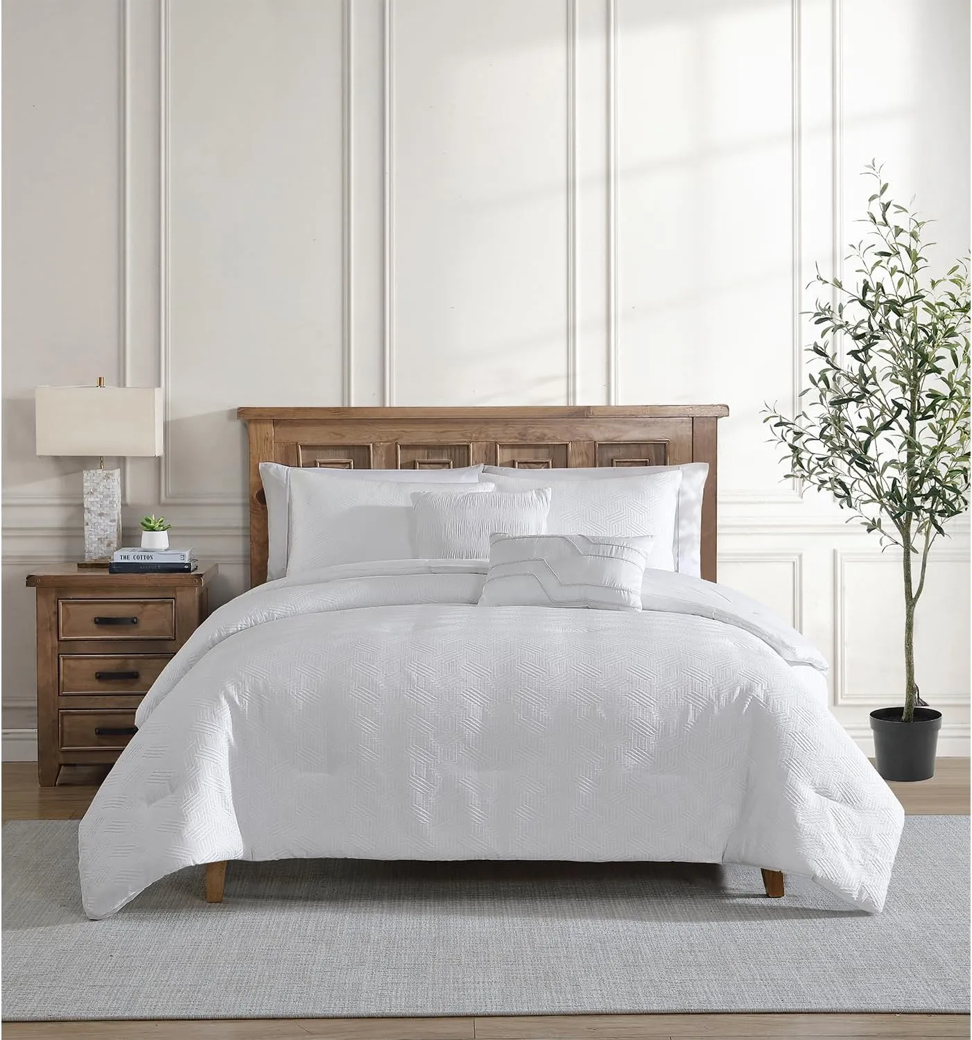 Tahari Home - King Size Comforter, 5-Piece Jacquard Bedding Set with Matching Shams & Decorative Pillows (Blanca Collection, White)