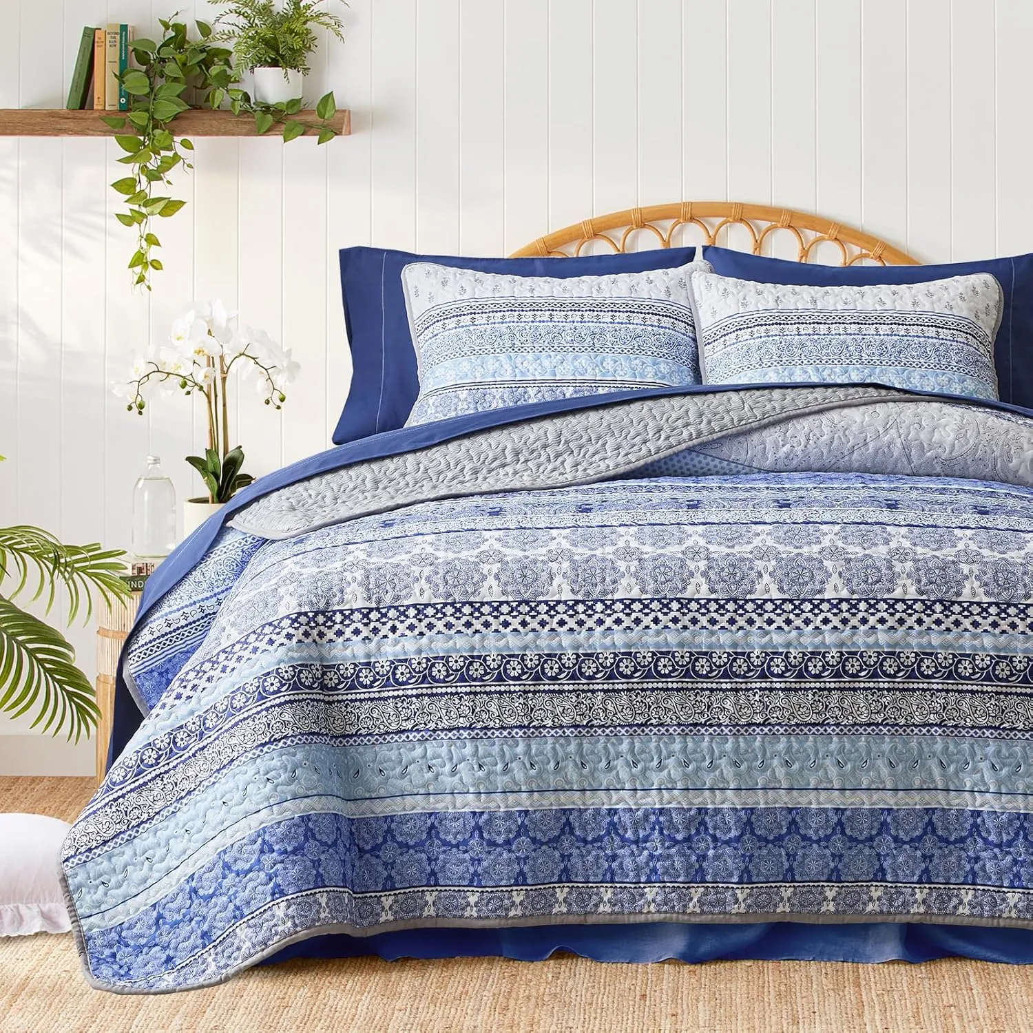 Tititada 2 Pieces Colorful Bohemian Quilt Set Twin Size, Blue n Grey Boho Striped Printed Bedding Bedspread Coverlet Set for Summer, Soft Lightweight Microfiber Quilt with 1 Sham (68x86 inces)