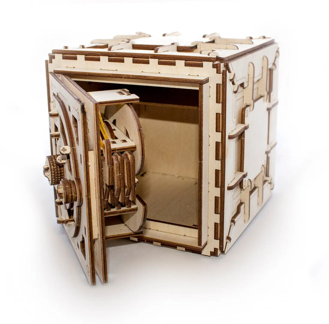 UGears Safe