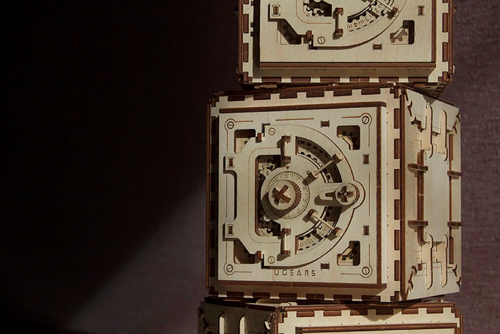 UGears Safe