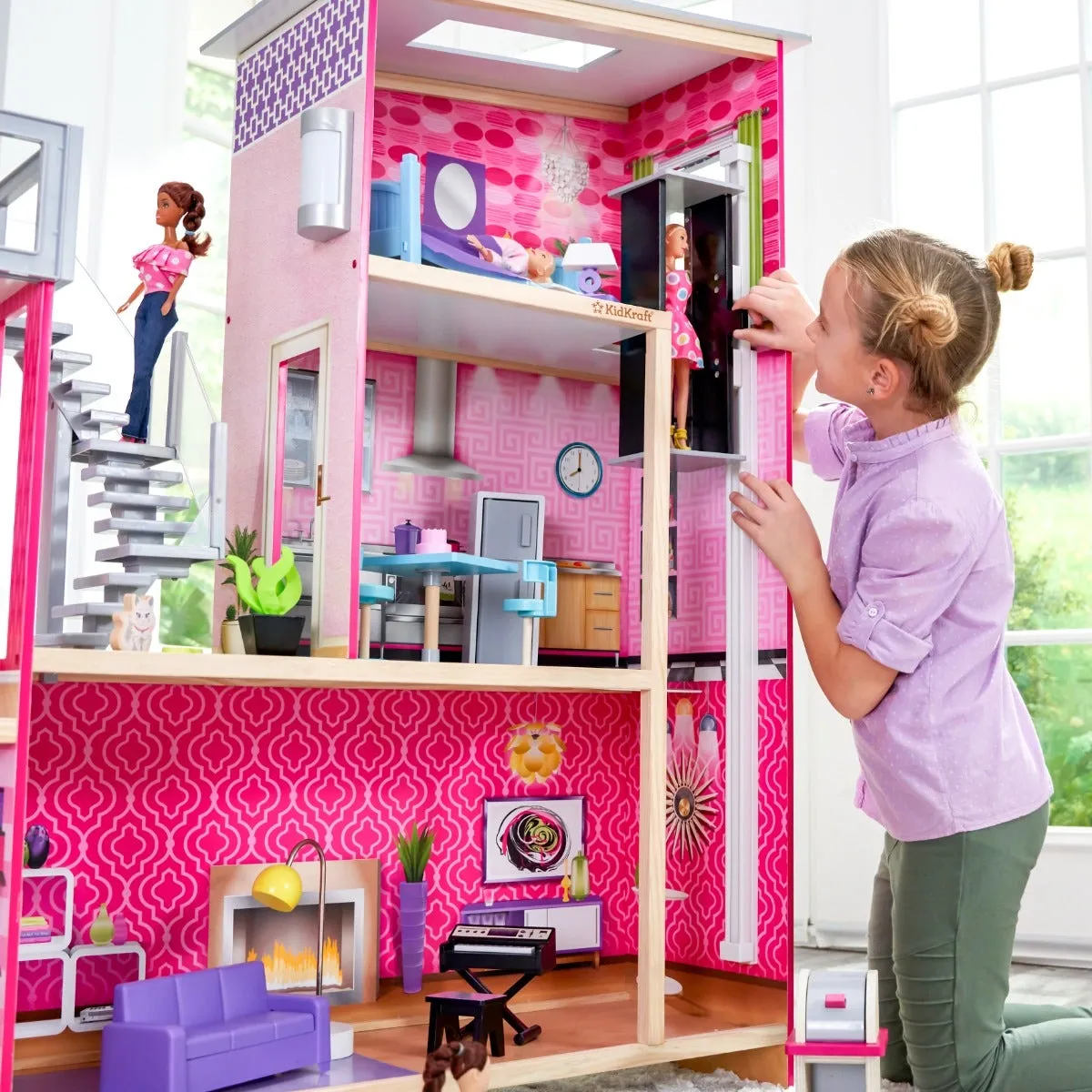 Uptown Dollhouse