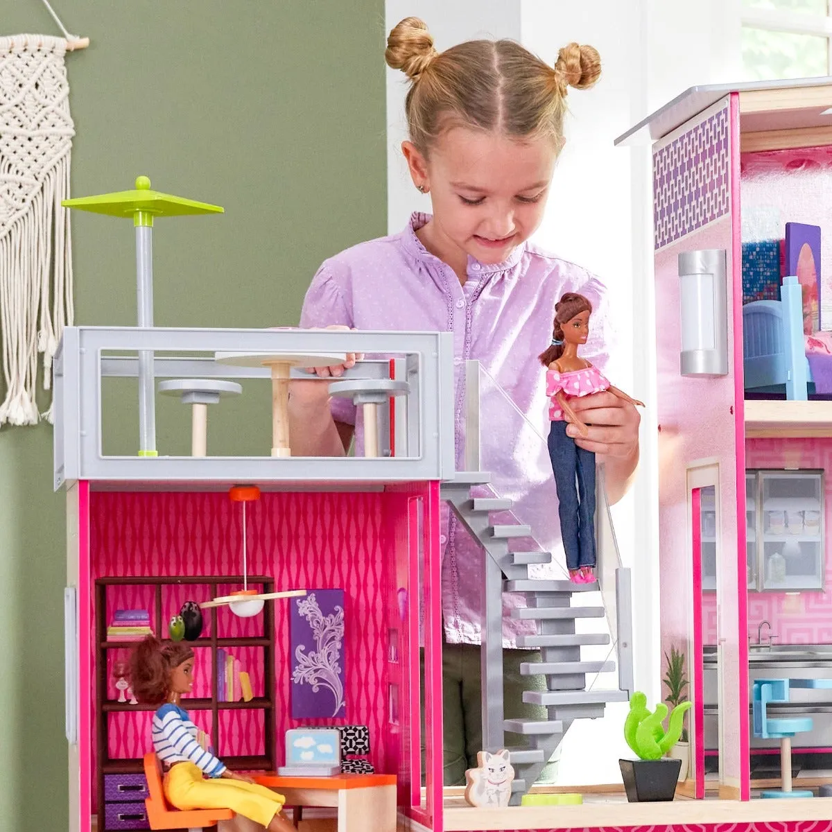 Uptown Dollhouse
