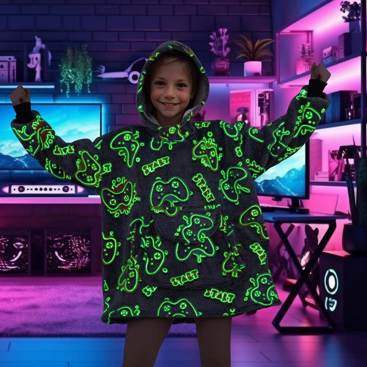 Wearable Blanket Hoodie Kids Gaming Sweatshirt Blanket with Giant Pocket Glow in the Dark Gamer Hooded Blanket 6-10 Year Old Girl Boy Birthday Gamer Gifts