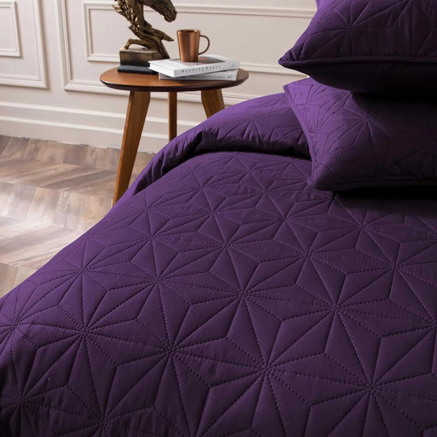 Whale Flotilla King Quilt Bedding Set, Soft Purple Bedspreads Quilts King Size for All Seasons, 3 Pieces Lightweight Geometric Star Pattern Coverlet