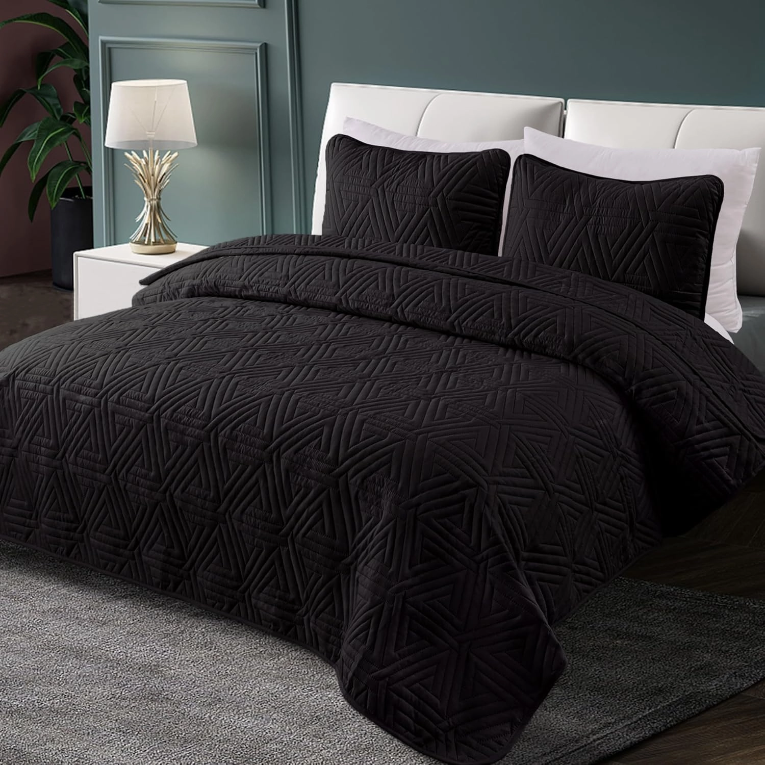 Whale Flotilla Soft Queen Size Quilt Set for All Seasons, 3-Piece Ultrasonic Geometric Quilts Bedding Set, Lightweight Reversible Bedspread, Coverlet, Bed Cover with 2 Pillow Shams, Black