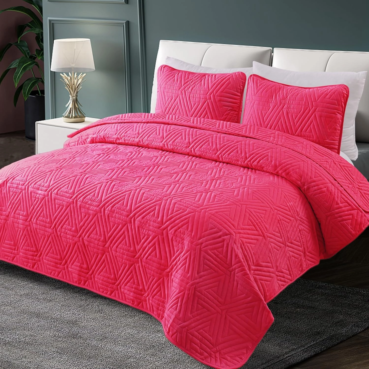 Whale Flotilla Soft Queen Size Quilt Set for All Seasons, 3-Piece Ultrasonic Geometric Quilts Bedding Set, Lightweight Reversible Bedspread, Coverlet, Bed Cover with 2 Pillow Shams, Hot Pink