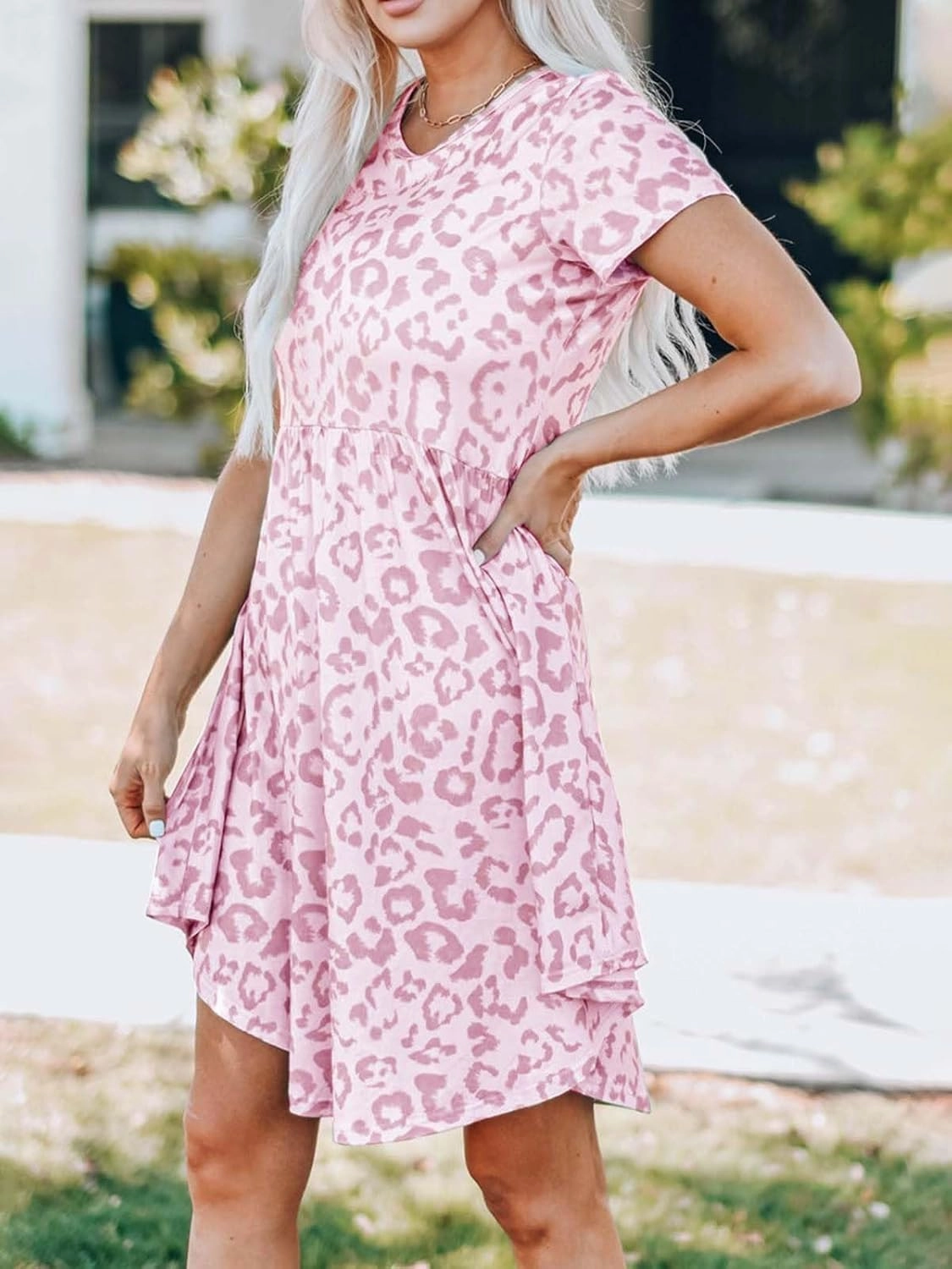 Women's Leopard Print Dress Short Sleeve Crew Neck Tunic Flowy Casual Summer Mini Dresses