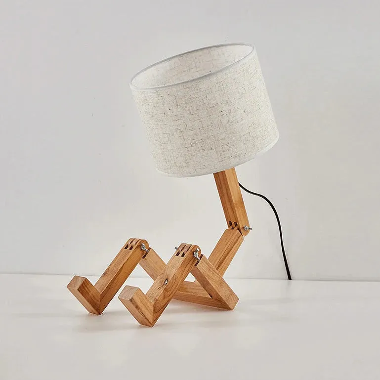 Wooden Robot Shape Table Lamp – Creative Nordic LED Desk Lamp for Study, Reading, and Home Decor