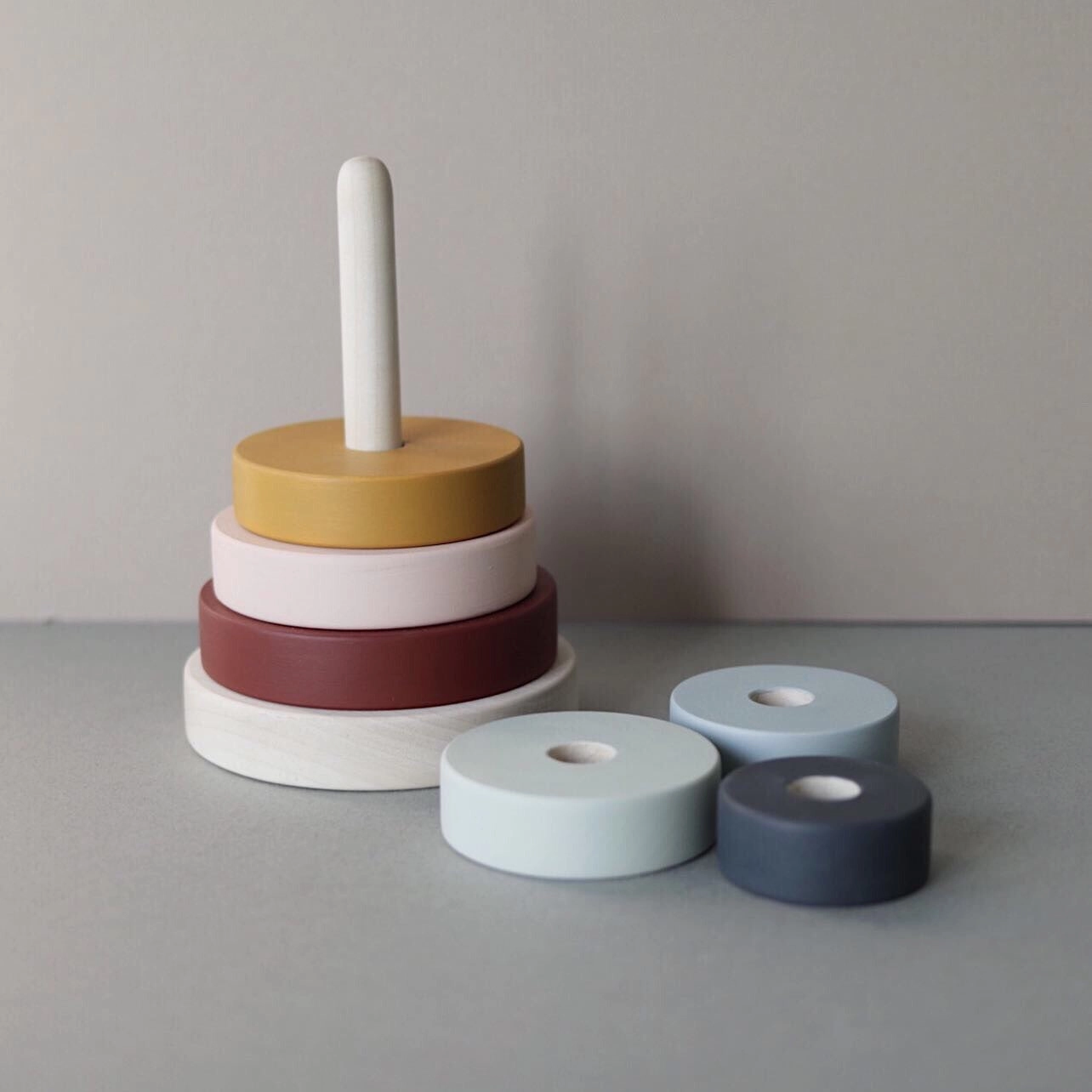 Wooden stacking pyramid - Custom colour choice