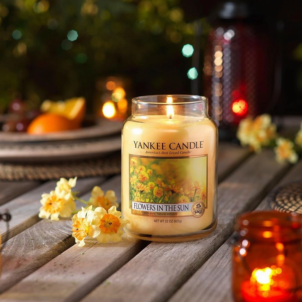 Yankee Candle Large Jar Candle, Flowers in The Sun